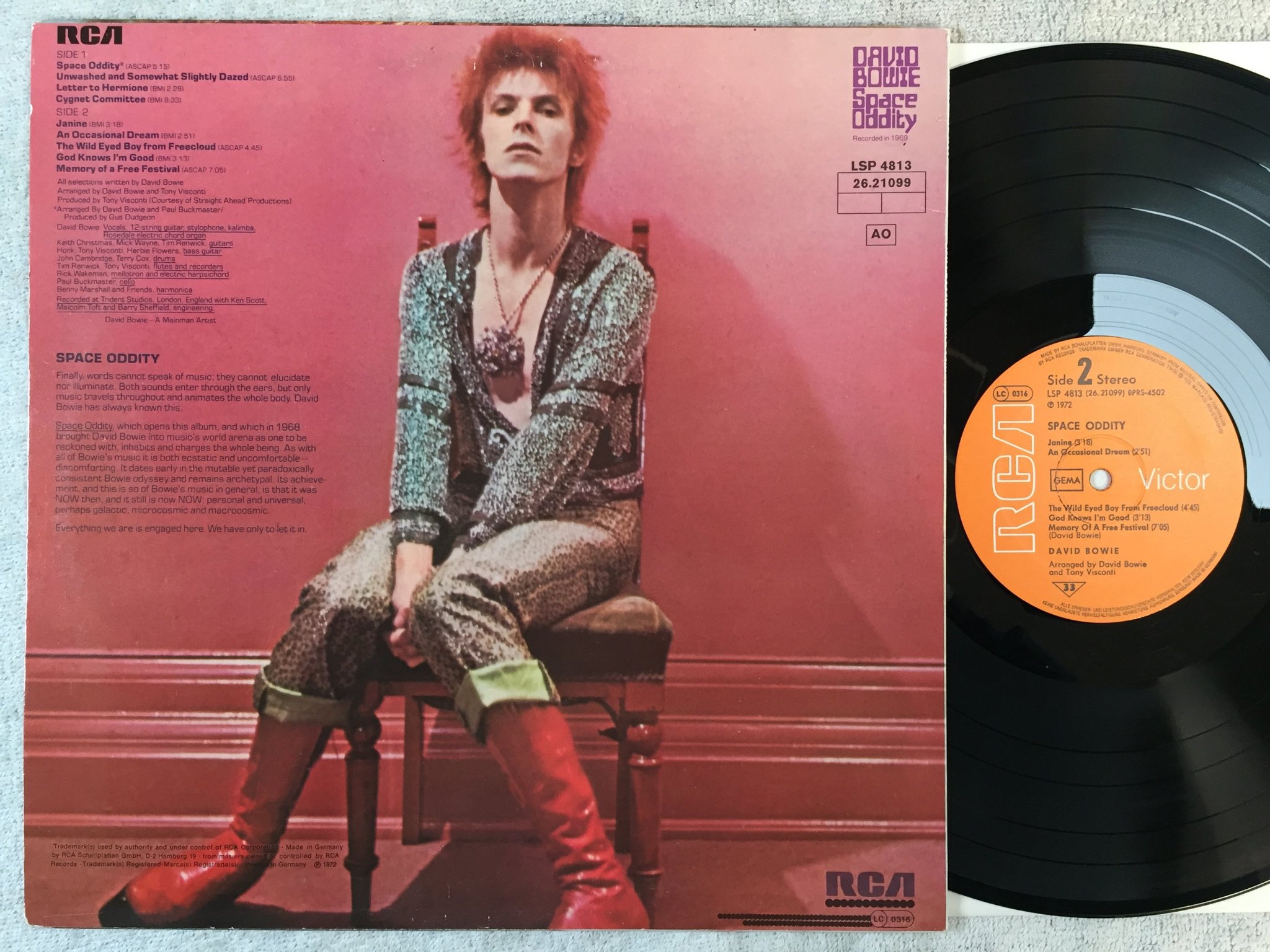 Omslagsbild för skivan DAVID BOWIE space oddity LP -72 Ger RCA LSP 4813
