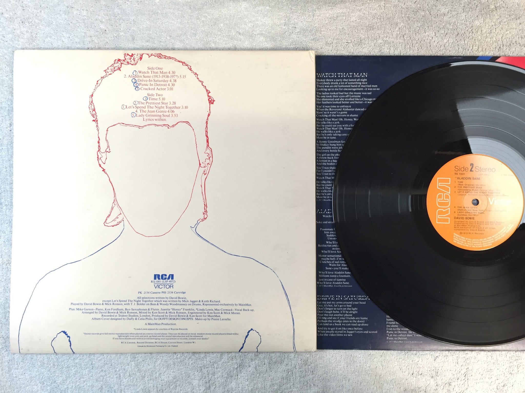 Omslagsbild för skivan DAVID BOWIE " aladdin sane " LP -73 UK RCA RS 1001 