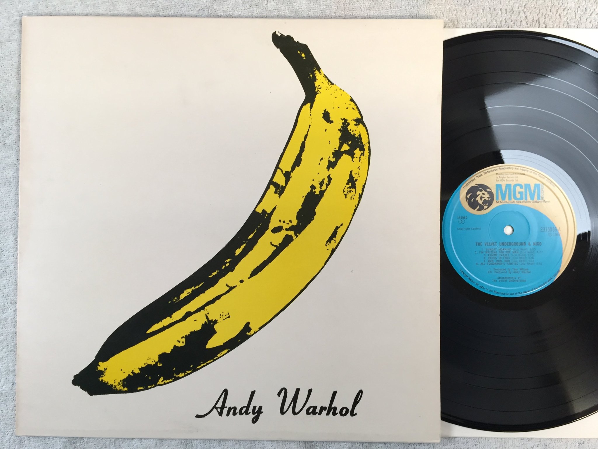 Omslagsbild för skivan THE VELVET UNDERGROUND & NICO LP UK MGM 2315056 Andy Warhol 's pop art cover