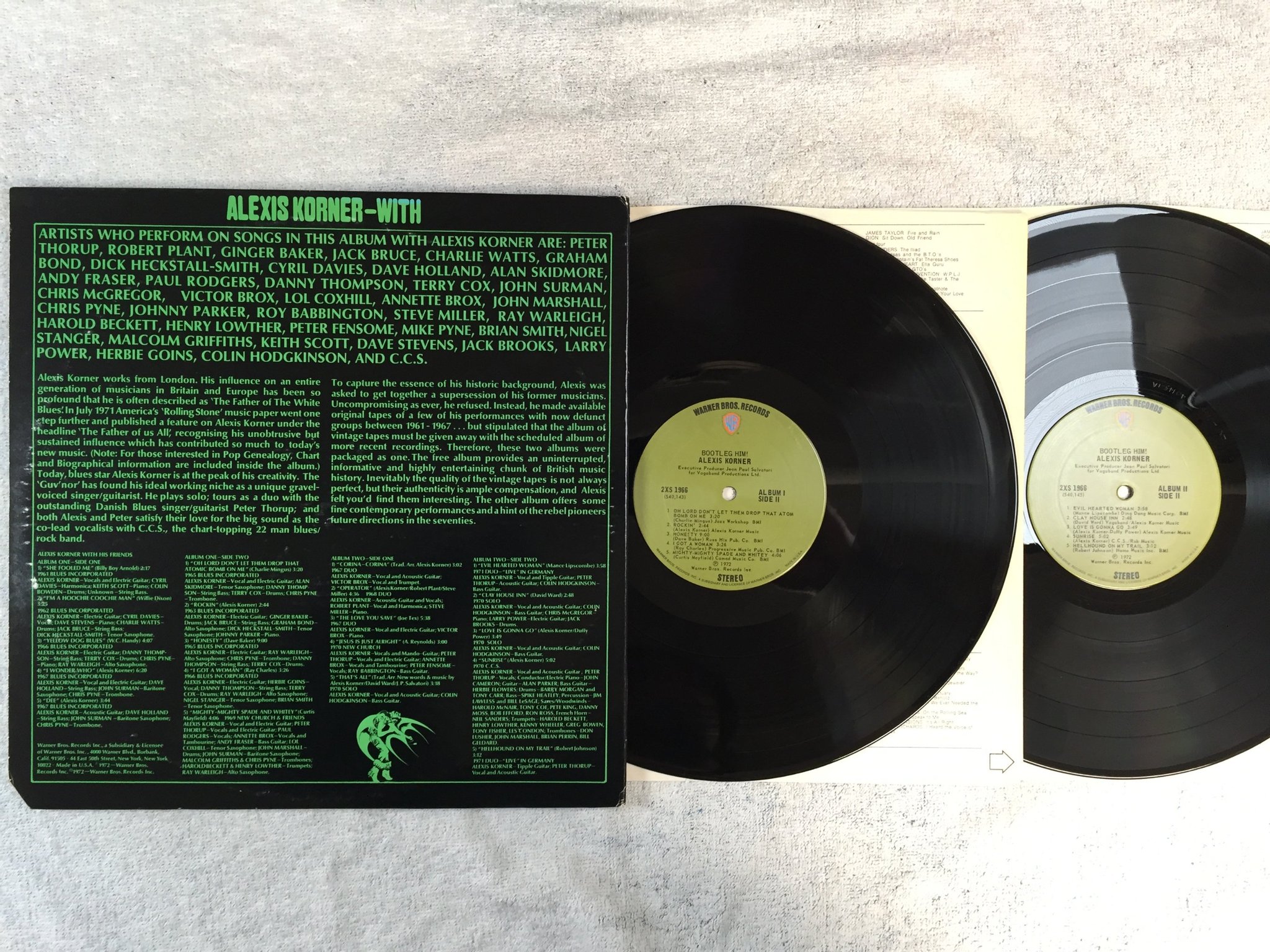 Omslagsbild för skivan ALEXIS KORNER bootleg him! 2xLP -72 US WARNER BROS 2XS 1966?