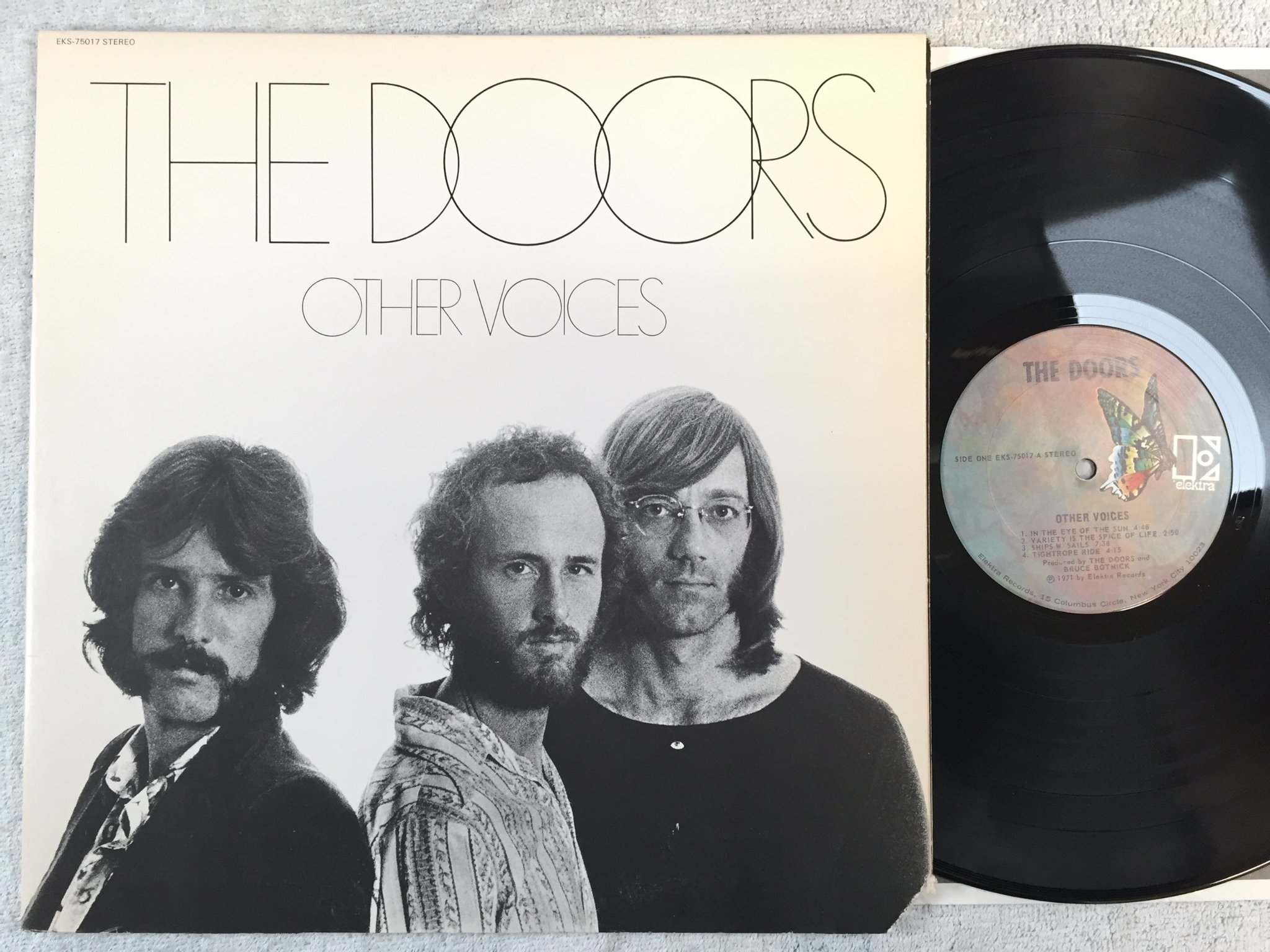 Omslagsbild för skivan THE DOORS other voices LP -71 US ELEKTRA EKS 75017