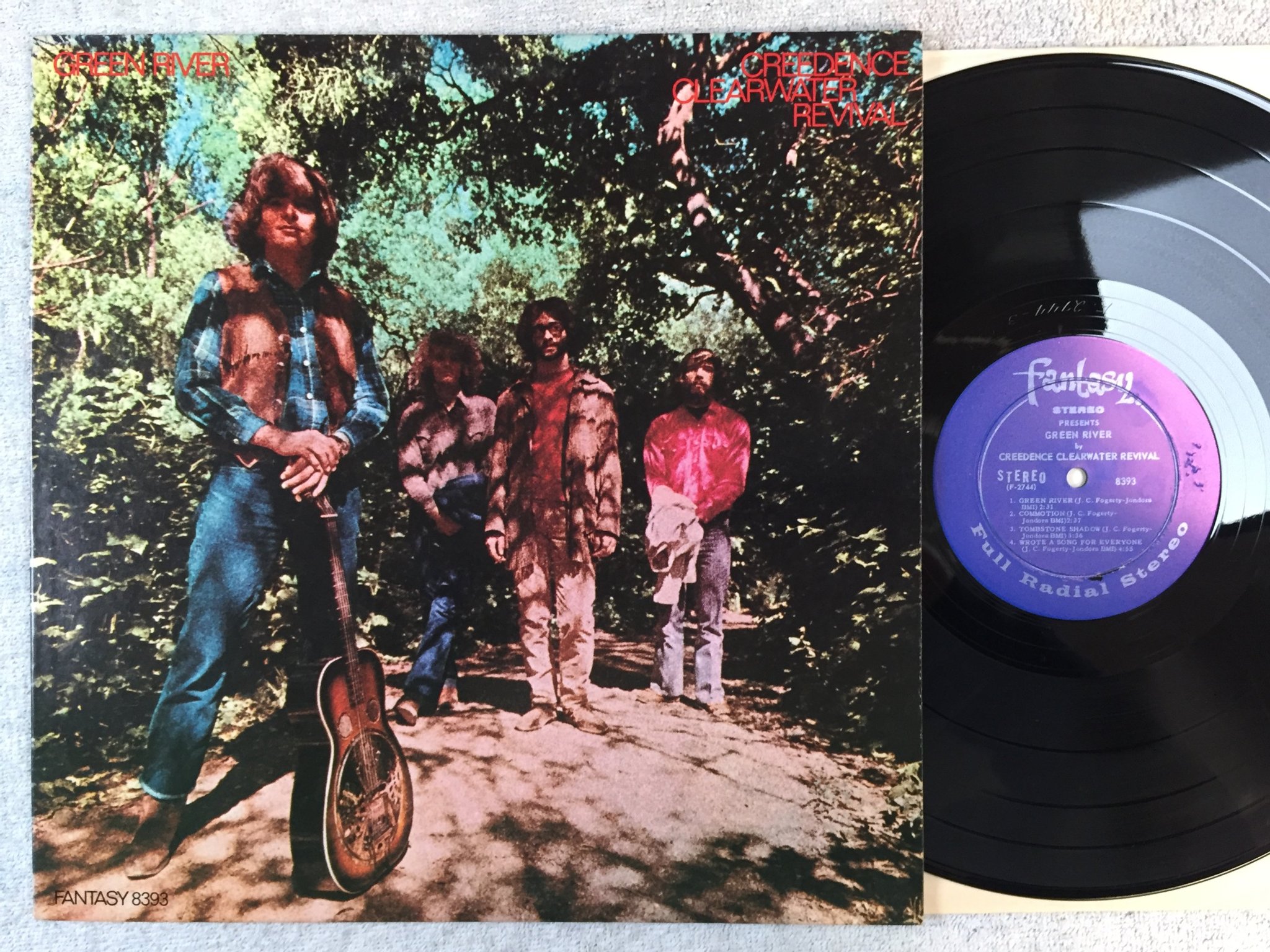Omslagsbild för skivan CREEDENCE CLEARWATER REVIVAL green river LP -69 US FANTASY 8393 deep grooved lab