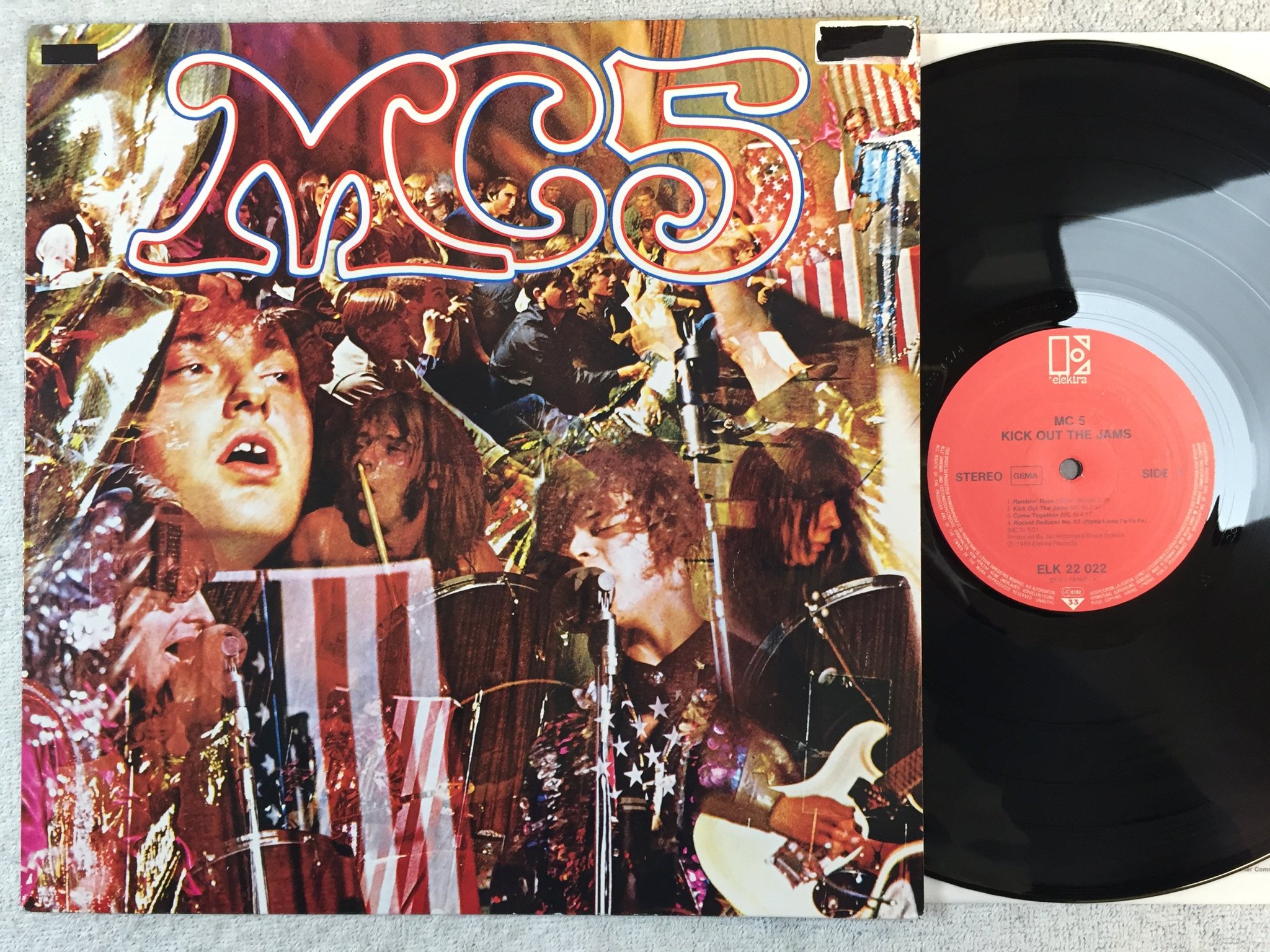 Omslagsbild för skivan MC5 kick out the jams LP re ELEKTRA ELK 22022