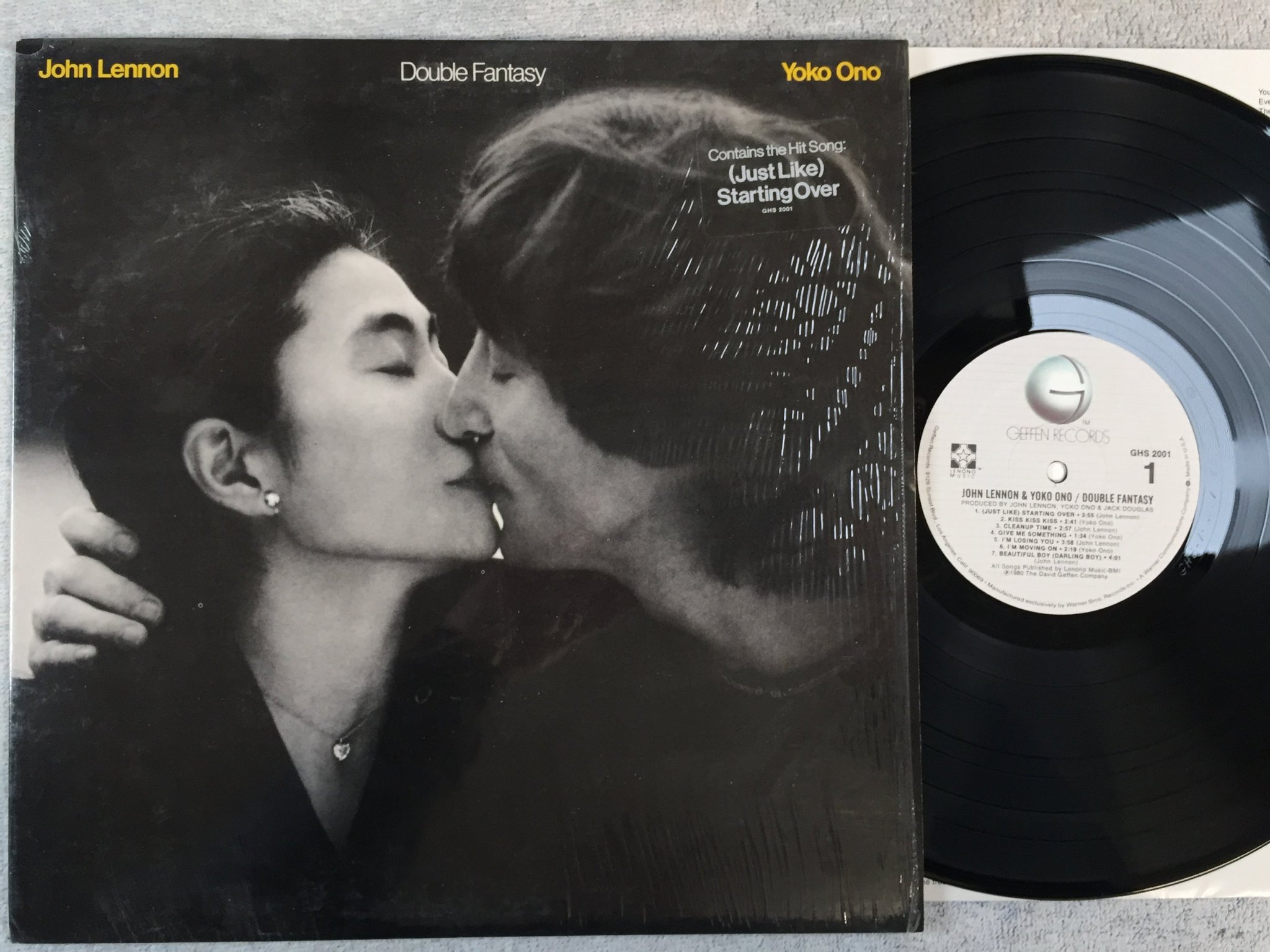 Omslagsbild för skivan JOHN LENNON & YOKO ONO double fantasy LP -80 US GEFFEN GHS 2001