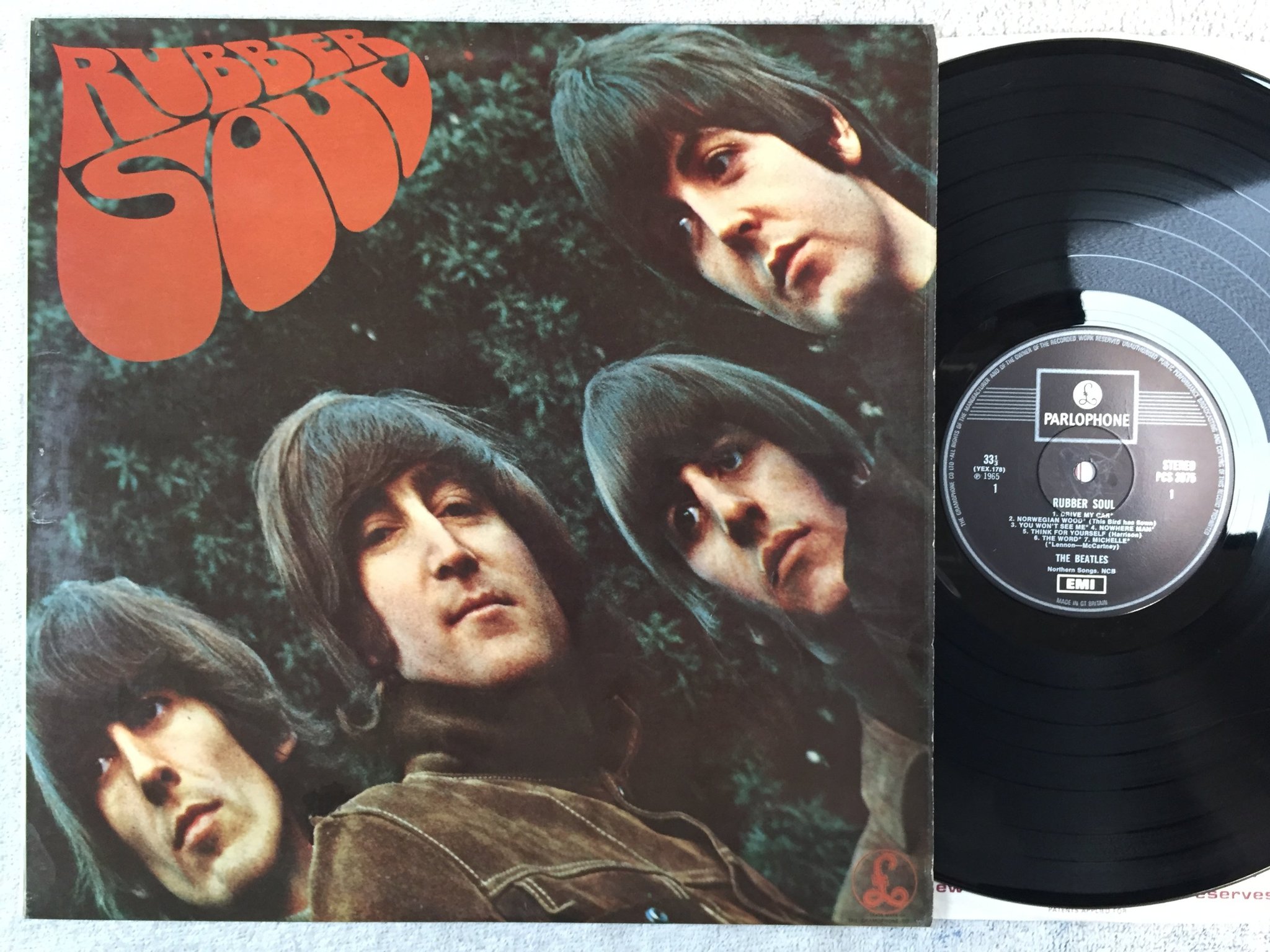 Omslagsbild för skivan THE BEATLES rubber soul LP UK EMI / PARLOPHONE PCS 3075