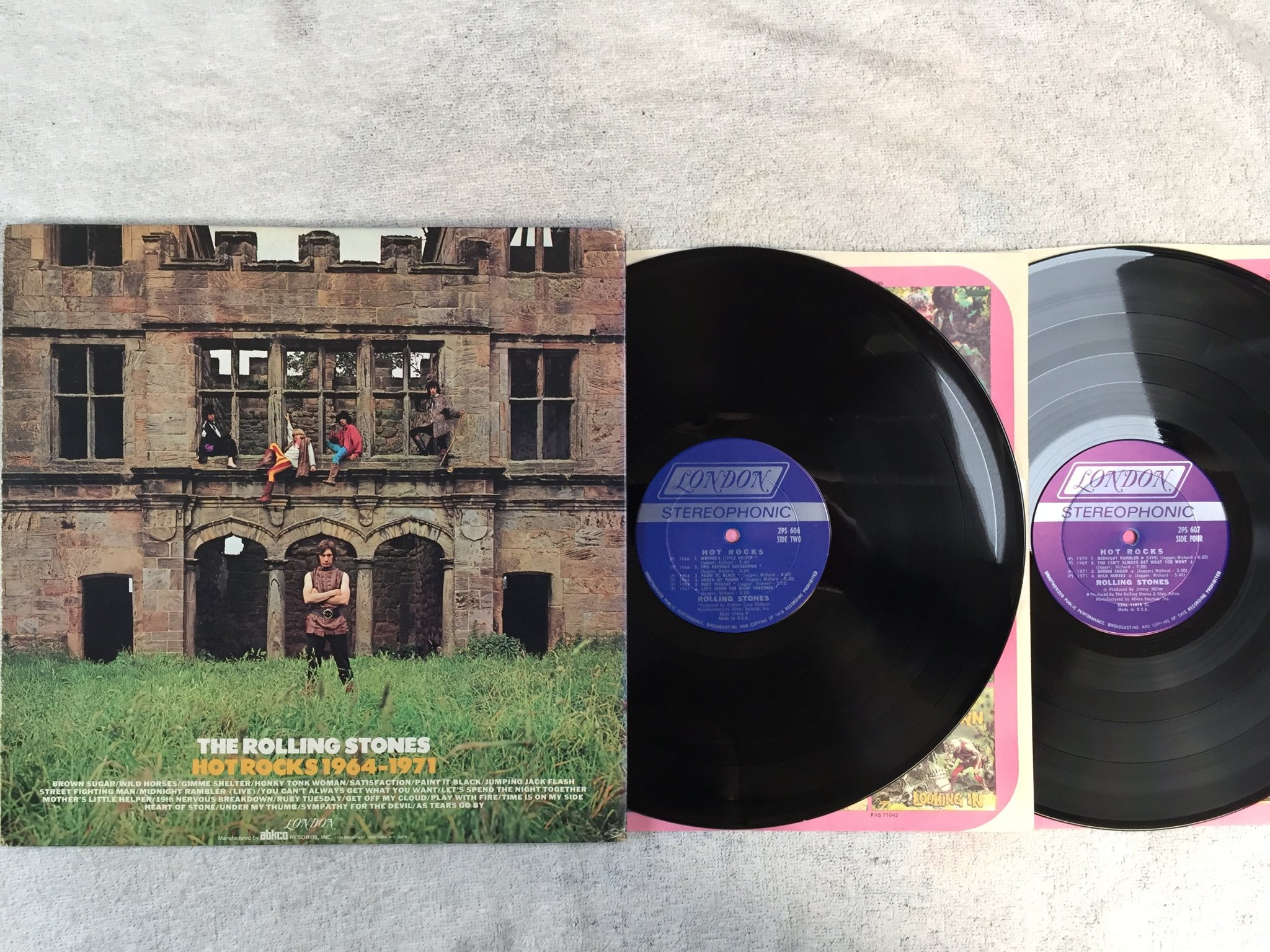 Omslagsbild för skivan THE ROLLING STONES hot rocks LP US london 2PS 607