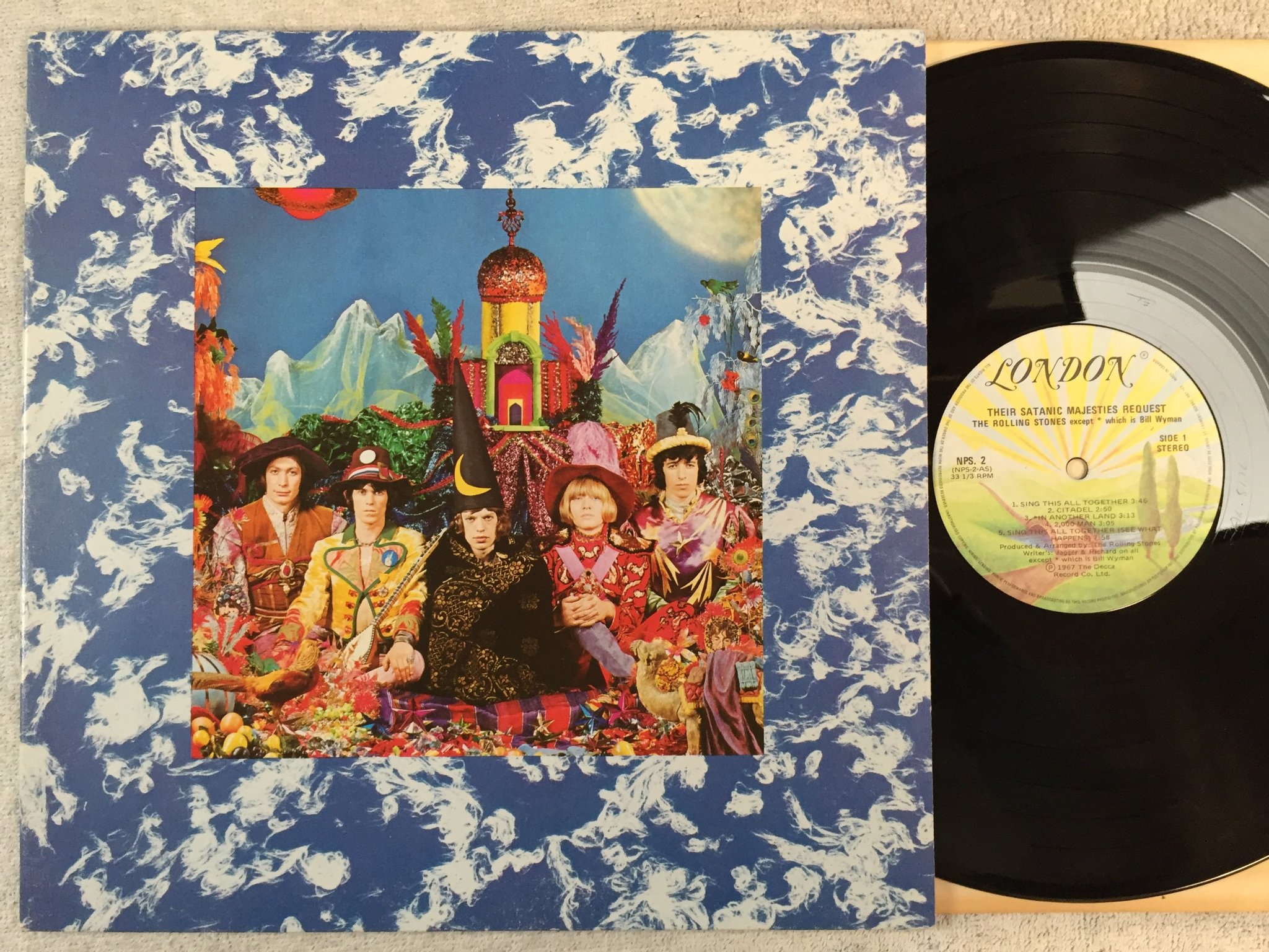 Omslagsbild för skivan THE ROLLING STONES their satanic majesties request LP Can LONDON NPS 2 