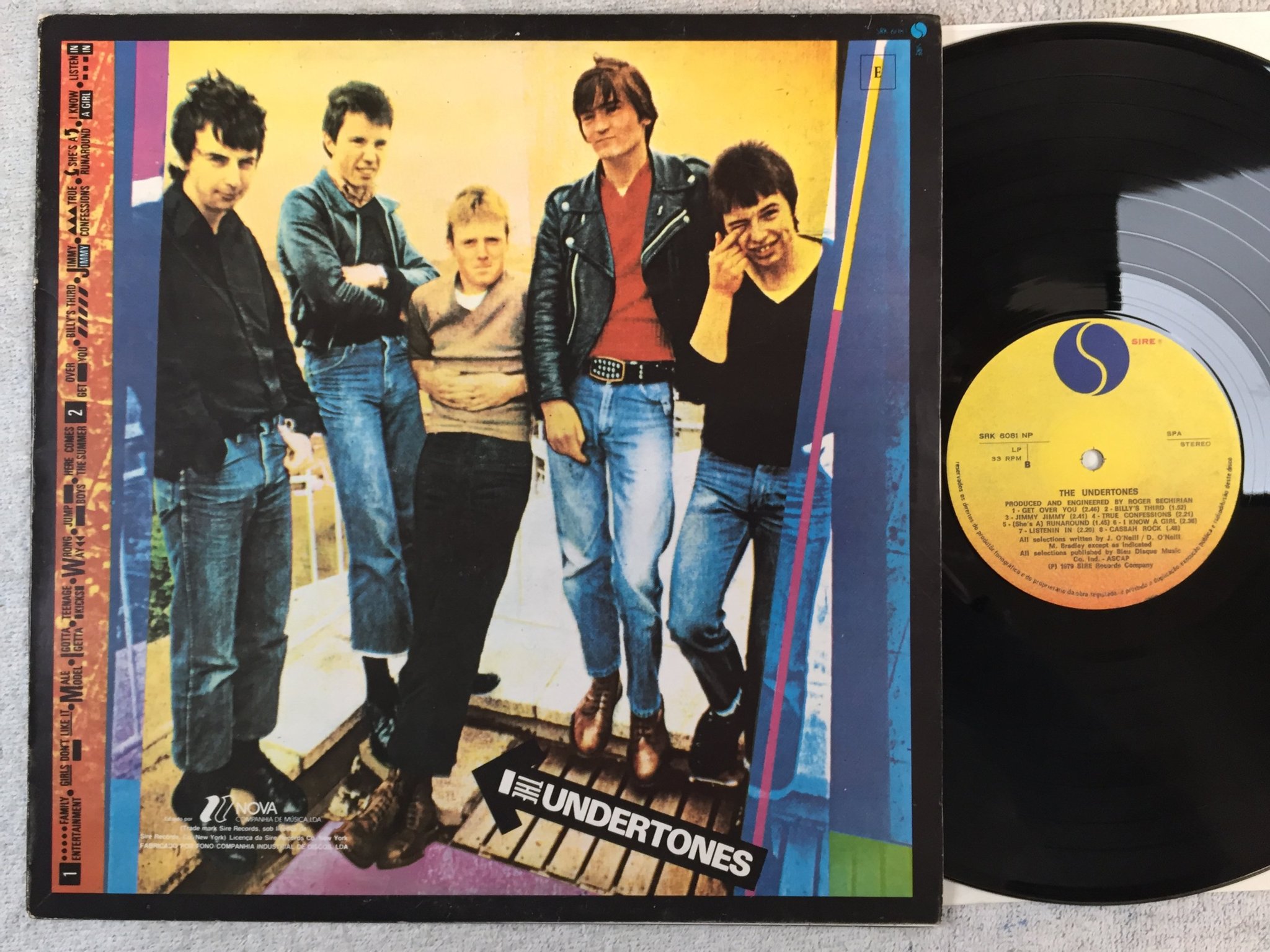 Omslagsbild för skivan THE UNDERTONES s/t LP -79 Por SIRE SRK 6081