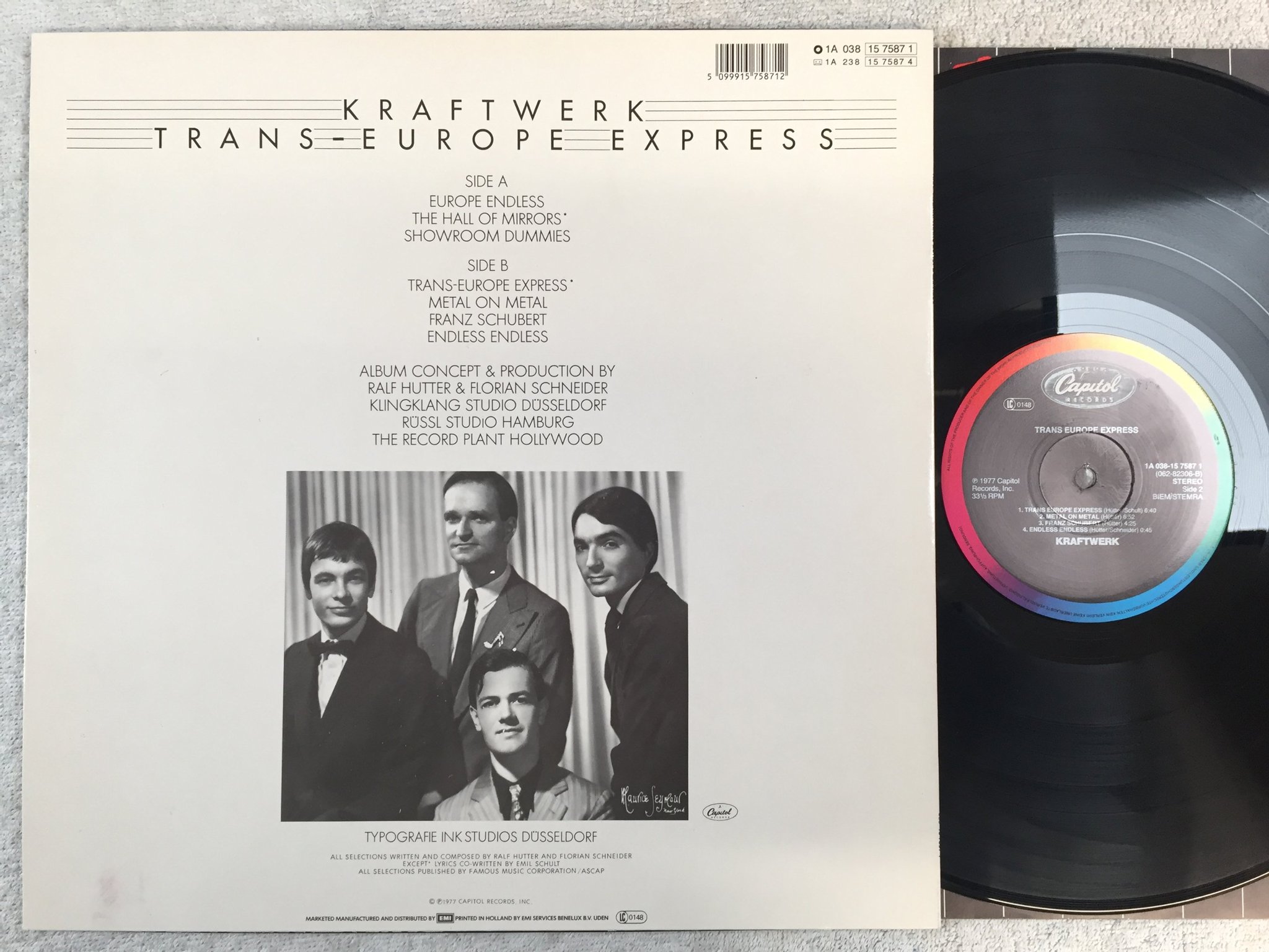 Omslagsbild för skivan KRAFTWERK trans Europe express LP re Hol CAPITOL / FAME 1A 038-1575871