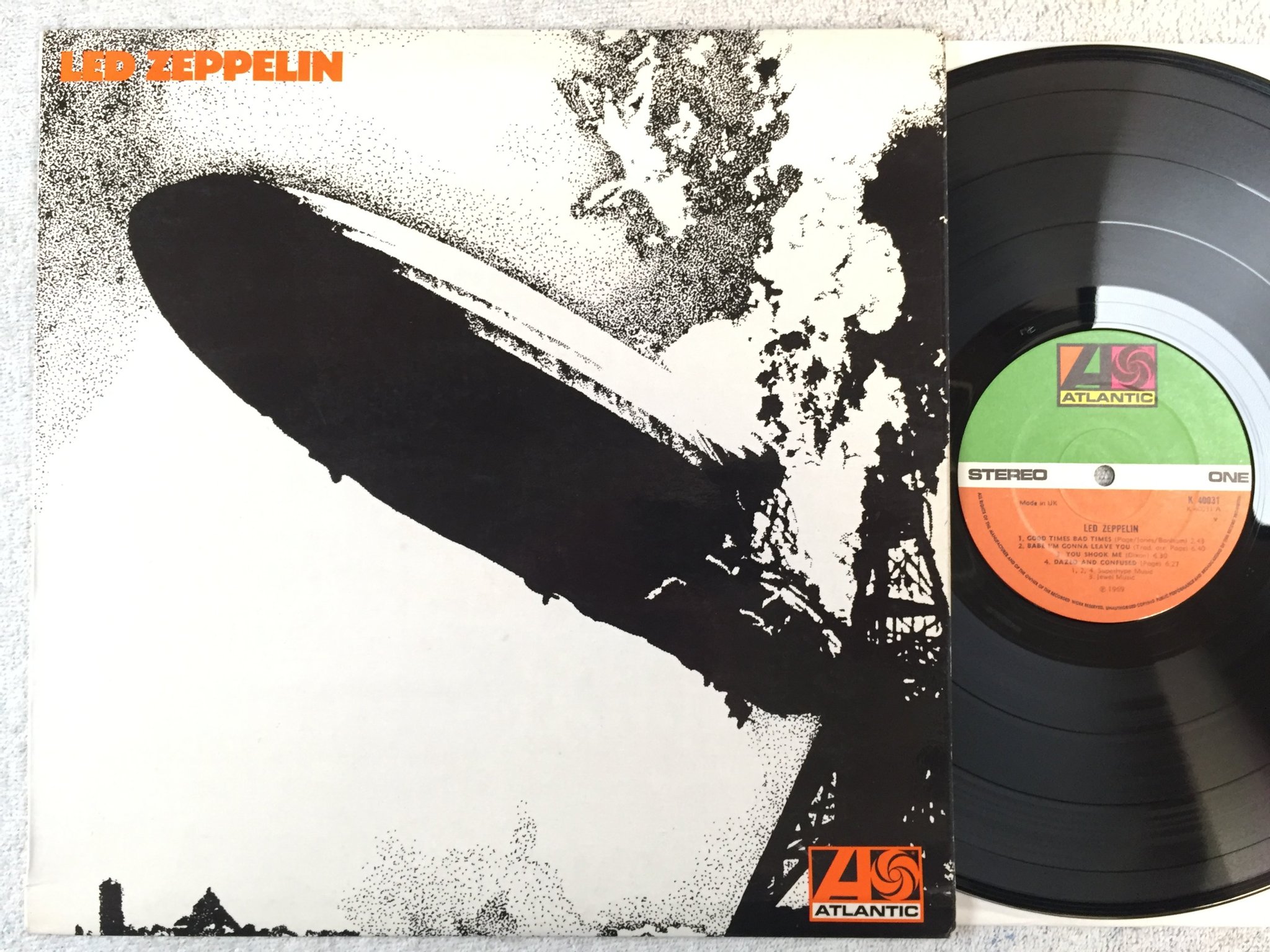 Omslagsbild för skivan LED ZEPPELIN s/t  LP UK ATLANTIC K 40031