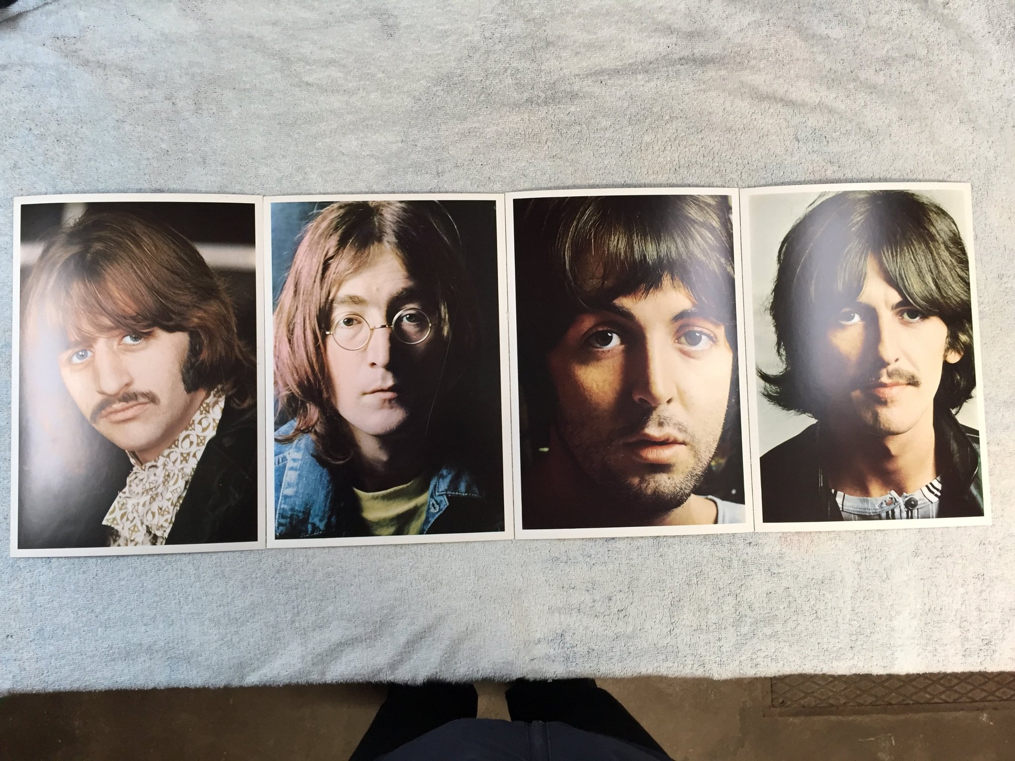 Omslagsbild för skivan THE BEATLES white album LP -68 UK PCS 7067 w/ inserts 