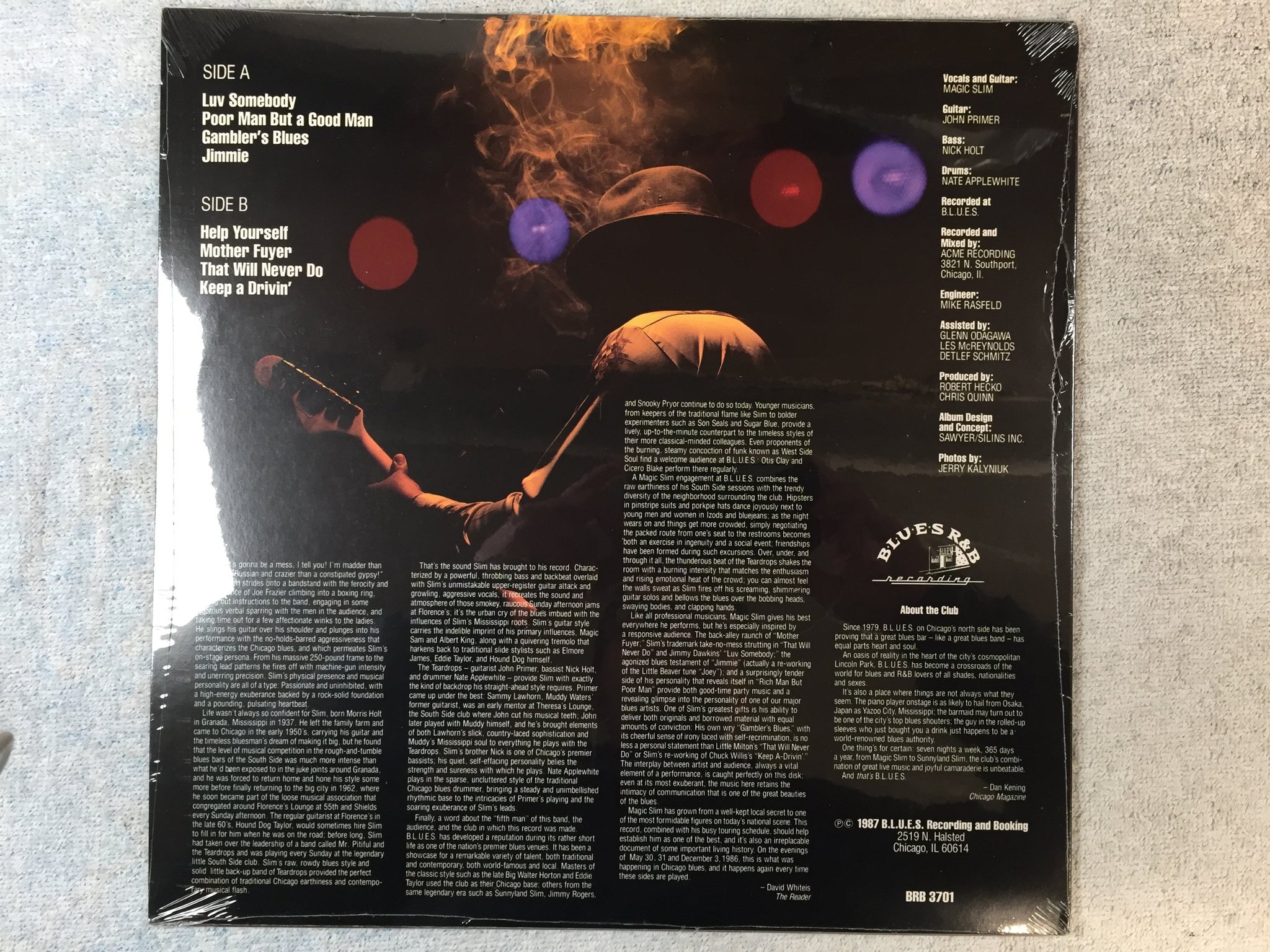 Omslagsbild för skivan MAGIC SLIM live at B.l.u.e.s. LP -87 US BLUES R&B BRB 3701 Still sealed