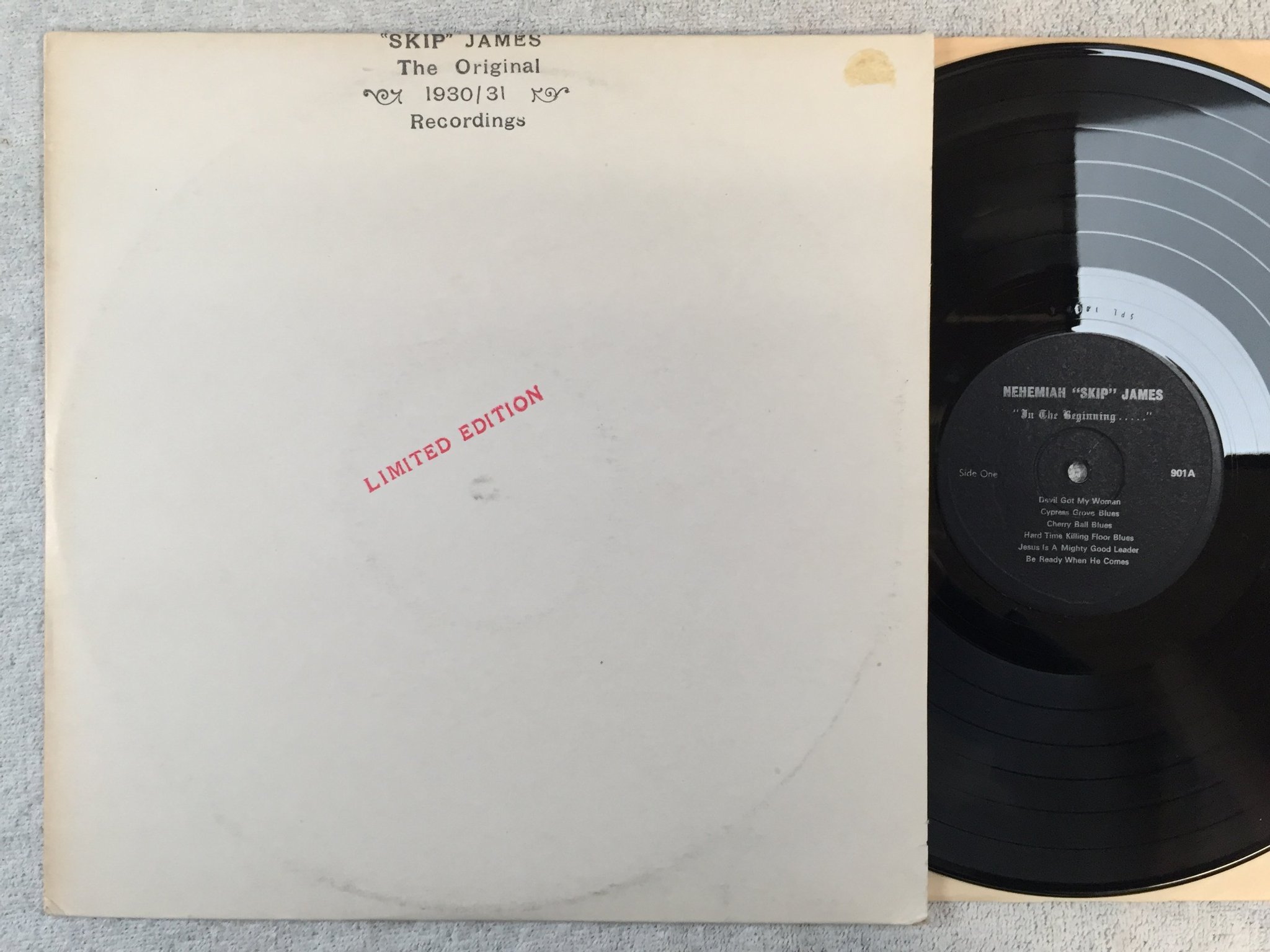 Omslagsbild för skivan NEHEMIAH SKIP JAMES in the beginning... The Original 1930-31 Recordings LP -71  