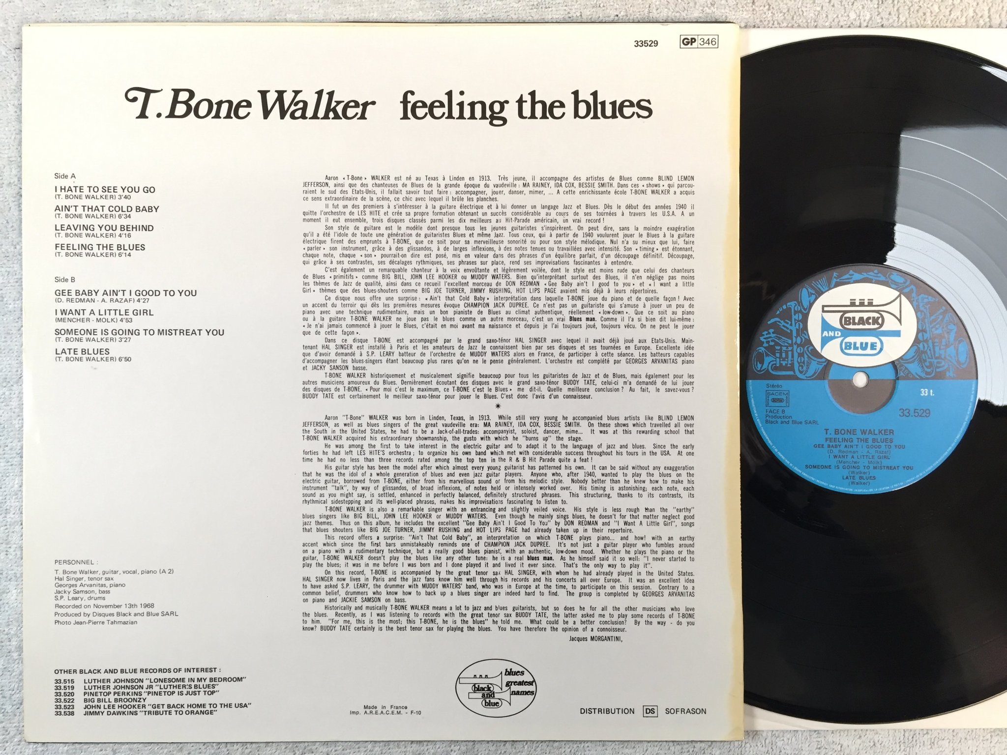 Omslagsbild för skivan T. BONE WALKER feeling the blues LP Fra BLACK & BLUE 33529
