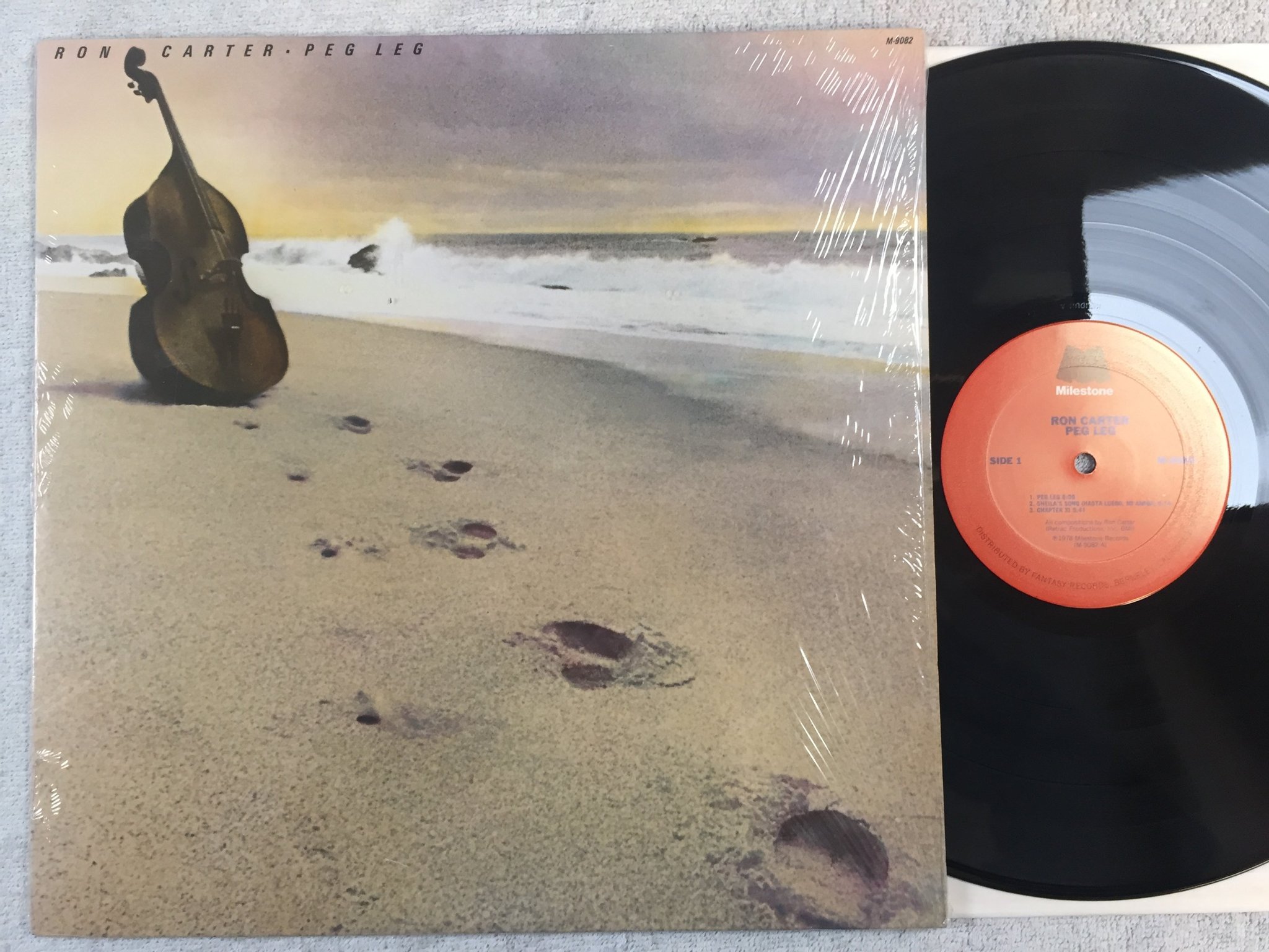 Omslagsbild för skivan RON CARTER peg leg LP -78 US MILESTONE M-9082