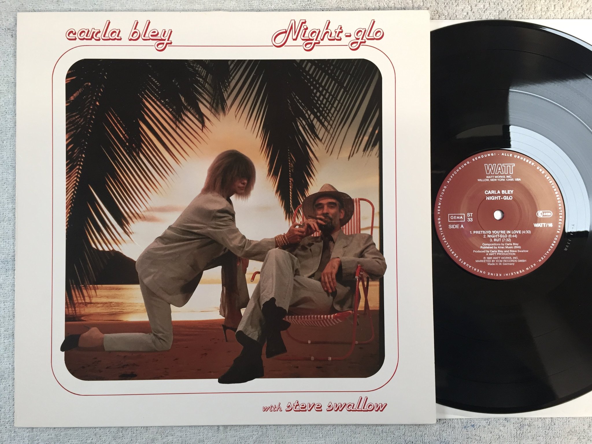 Omslagsbild för skivan CARLA BLEY night-glo LP -85 Ger WATT/16