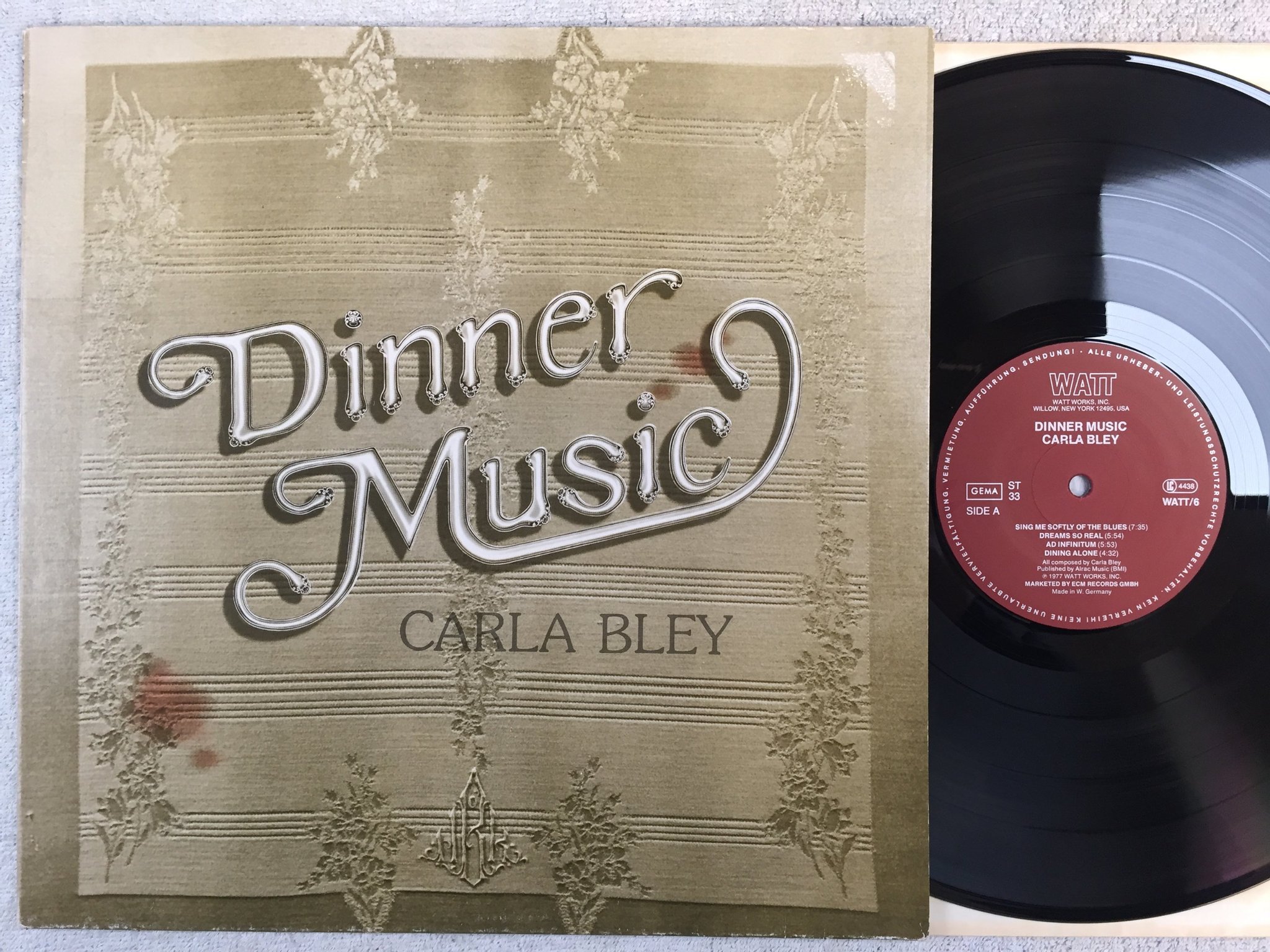 Omslagsbild för skivan CARLA BLEY dinner music LP -77 Ger WATT/6