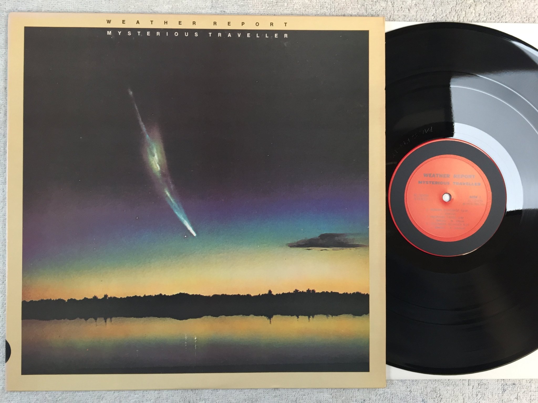 Omslagsbild för skivan WEATHER REPORT mysterious traveller LP -74 Columbia PC 32494