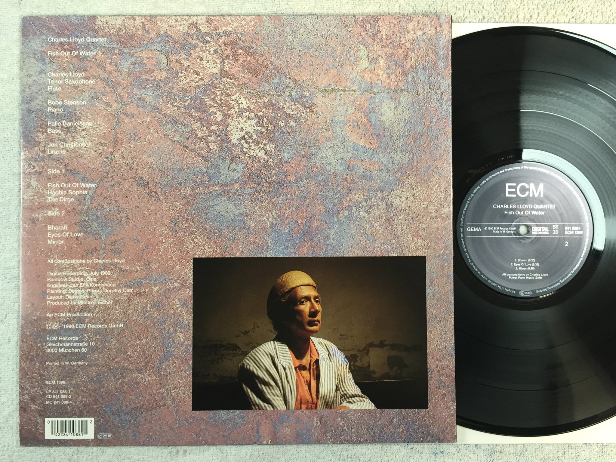 Omslagsbild för skivan CHARLES LLOYD QUARTET fish out of water LP -90 Ger ECM 1398