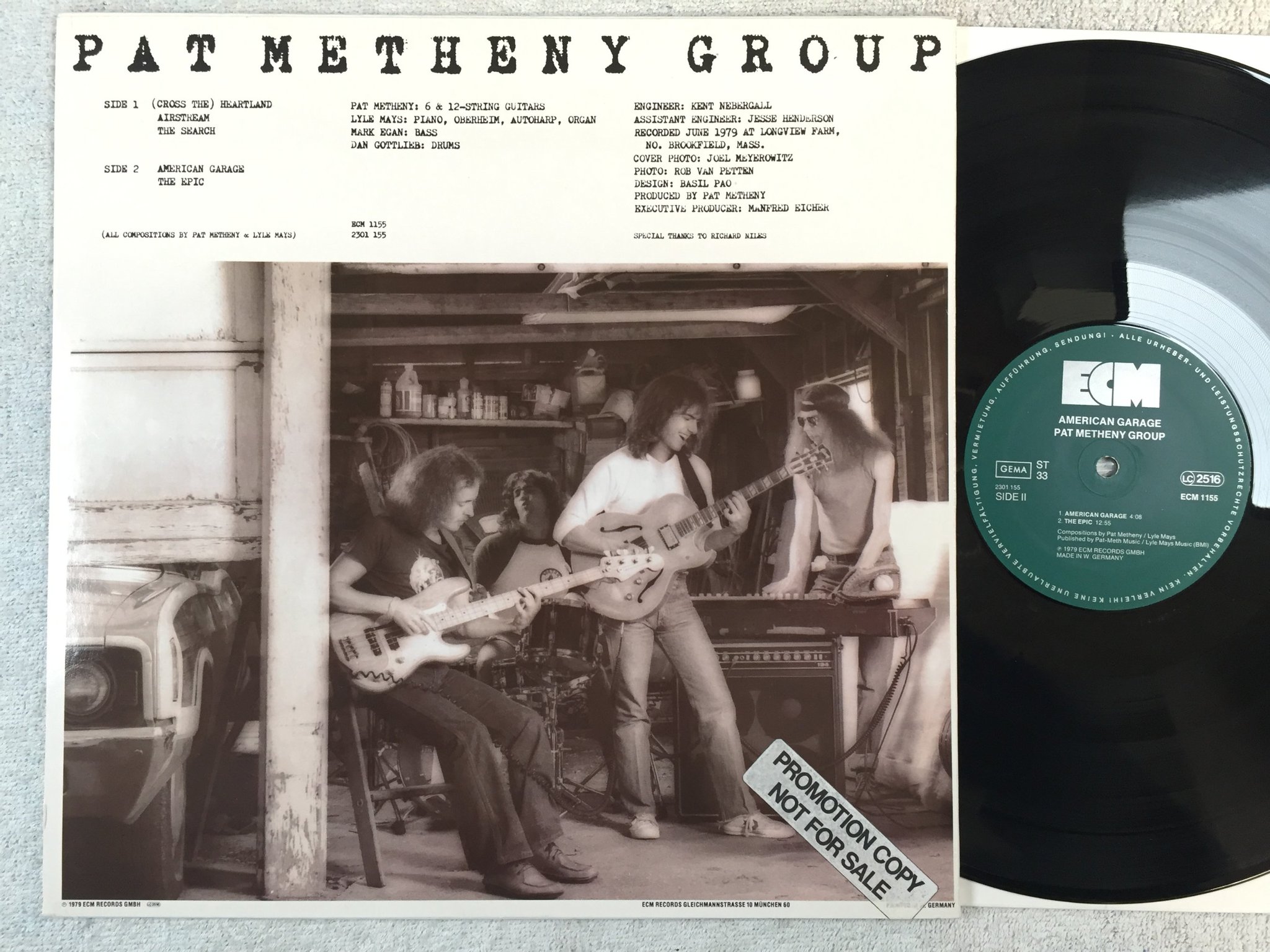 Omslagsbild för skivan PAT METHENY GROUP american garage LP -79 Ger ECM 1155