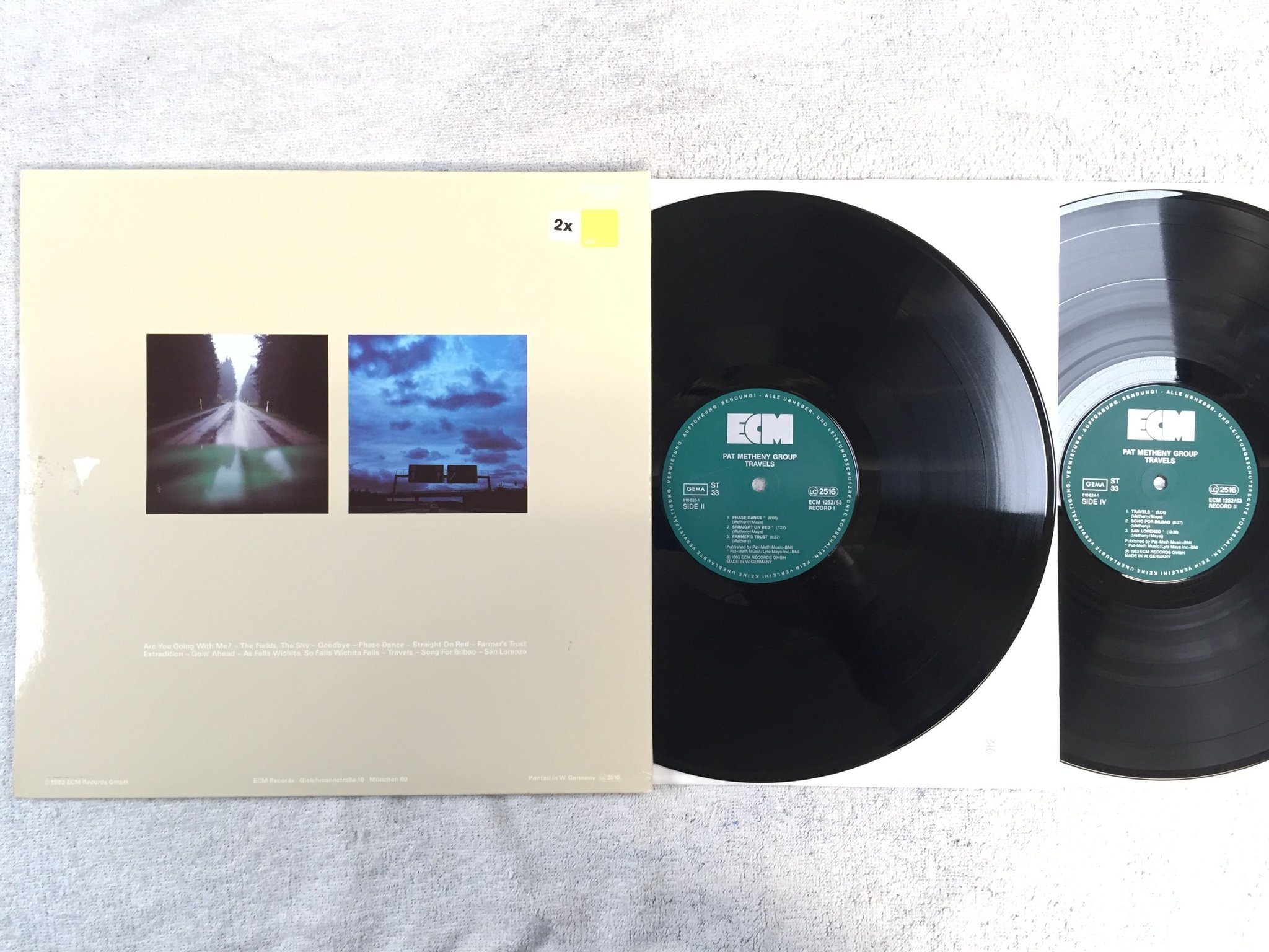 Omslagsbild för skivan PAT METHENY GROUP travels 2xLP -83 Ger ECM 1252/53
