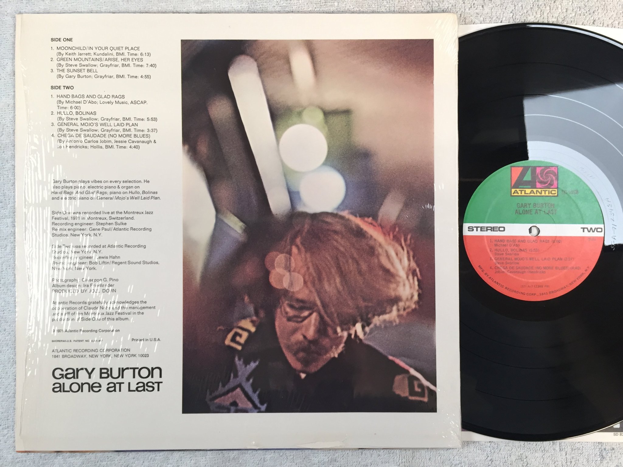 Omslagsbild för skivan GARY BURTON alone at last LP -71 US ATLANTIC SD 1598