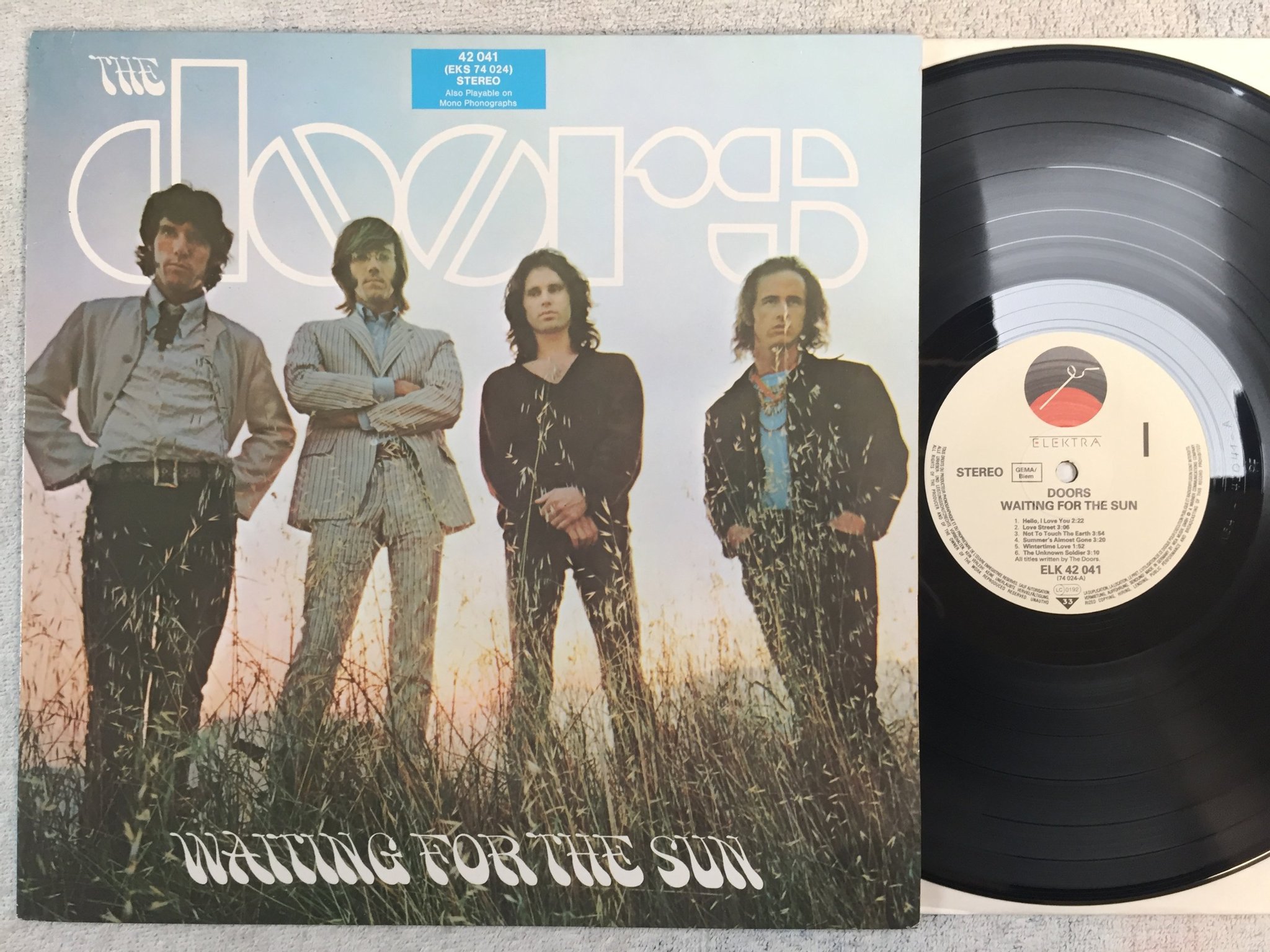 Omslagsbild för skivan THE DOORS waiting for the sun LP re Ger ELEKTRA ELK 42041