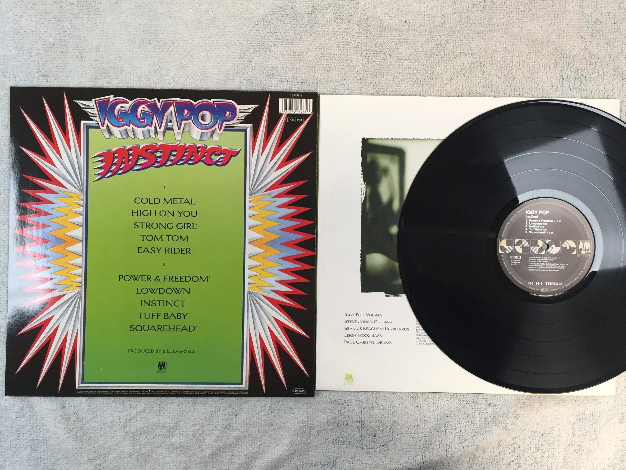 Omslagsbild för skivan IGGY POP instict LP -88 A&M 395 198-1