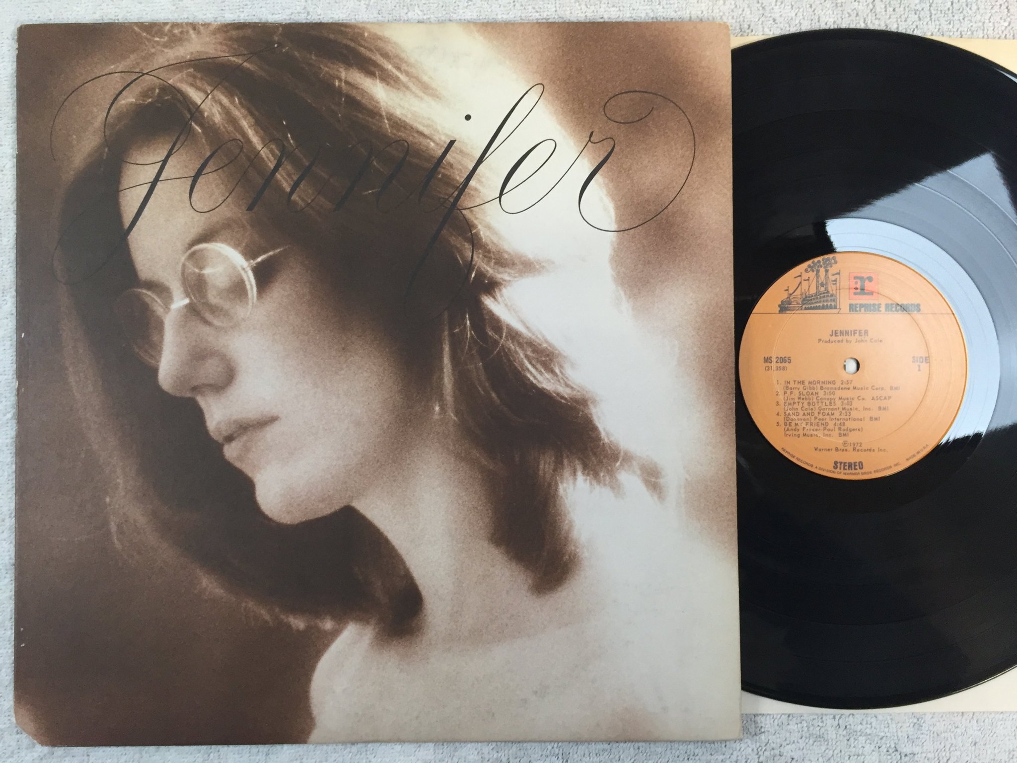 Omslagsbild för skivan JENNIFER s/t LP -72 US REPRISE MS 2065