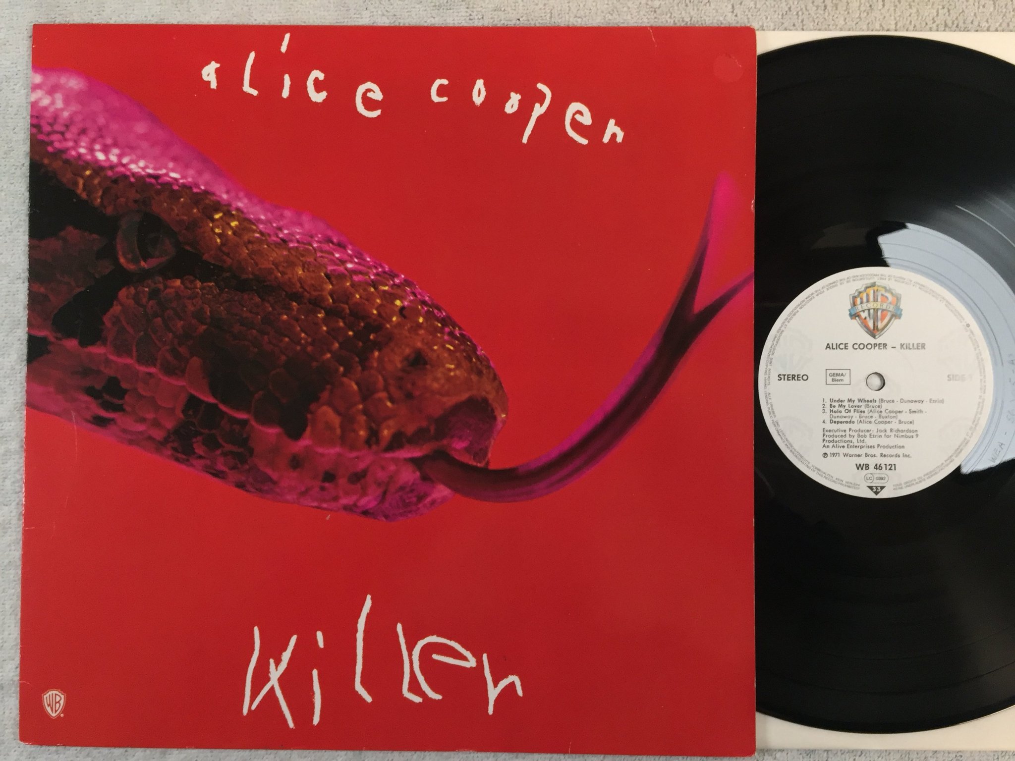 Omslagsbild för skivan ALICE COOPER killer LP re WARNER WB 46121