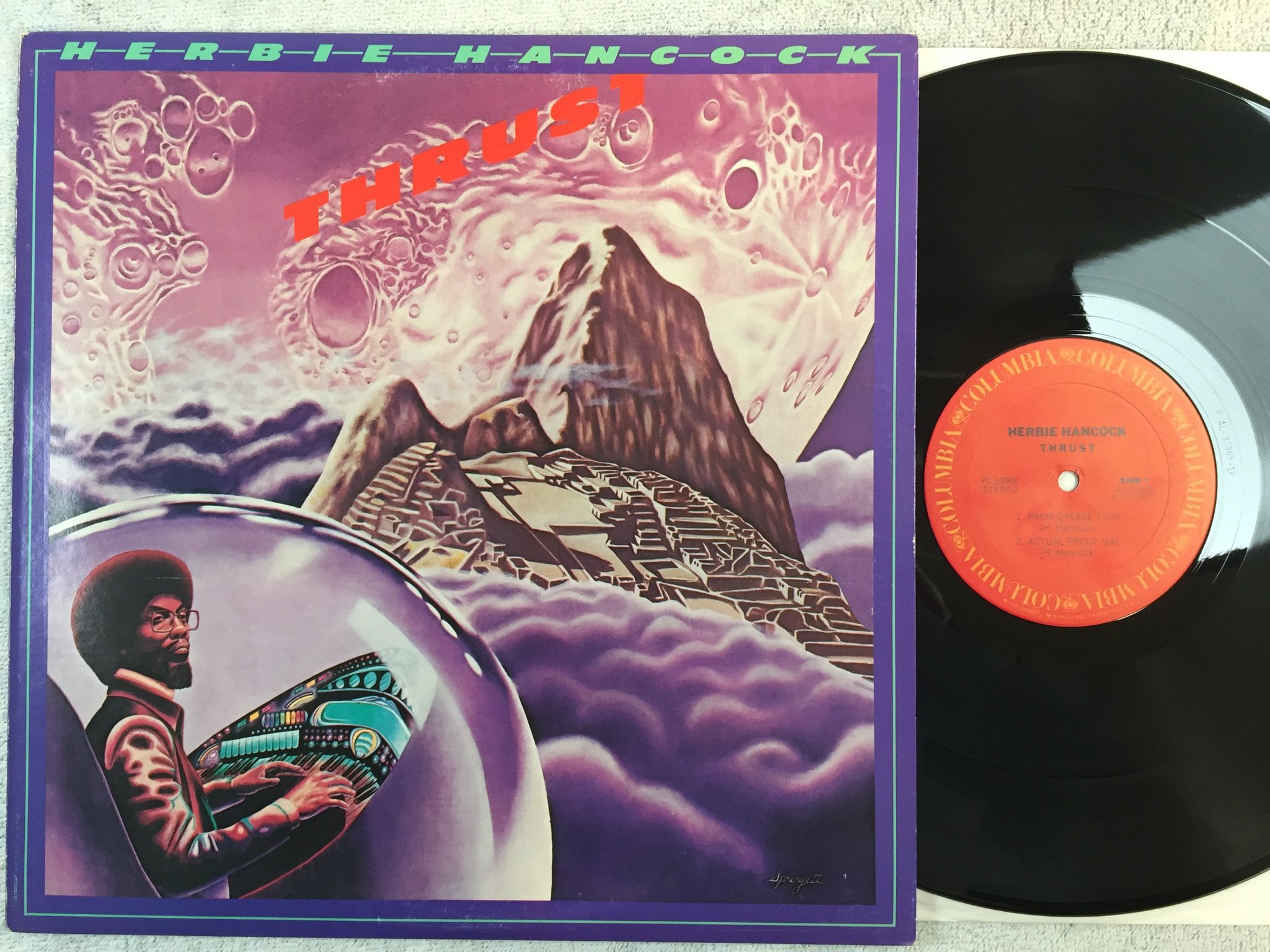 Omslagsbild för skivan HERBIE HANCOCK trust LP -74 US COLUMBIA PC 32965