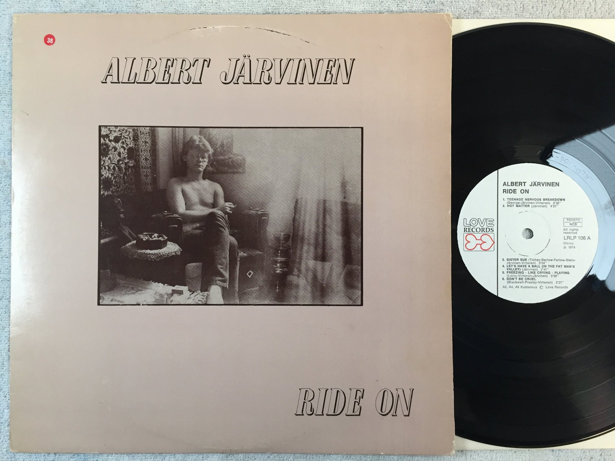 Omslagsbild för skivan ALBERT JÄRVINEN ride on LP -74 Finland LOVE RECORDS LRLP 106