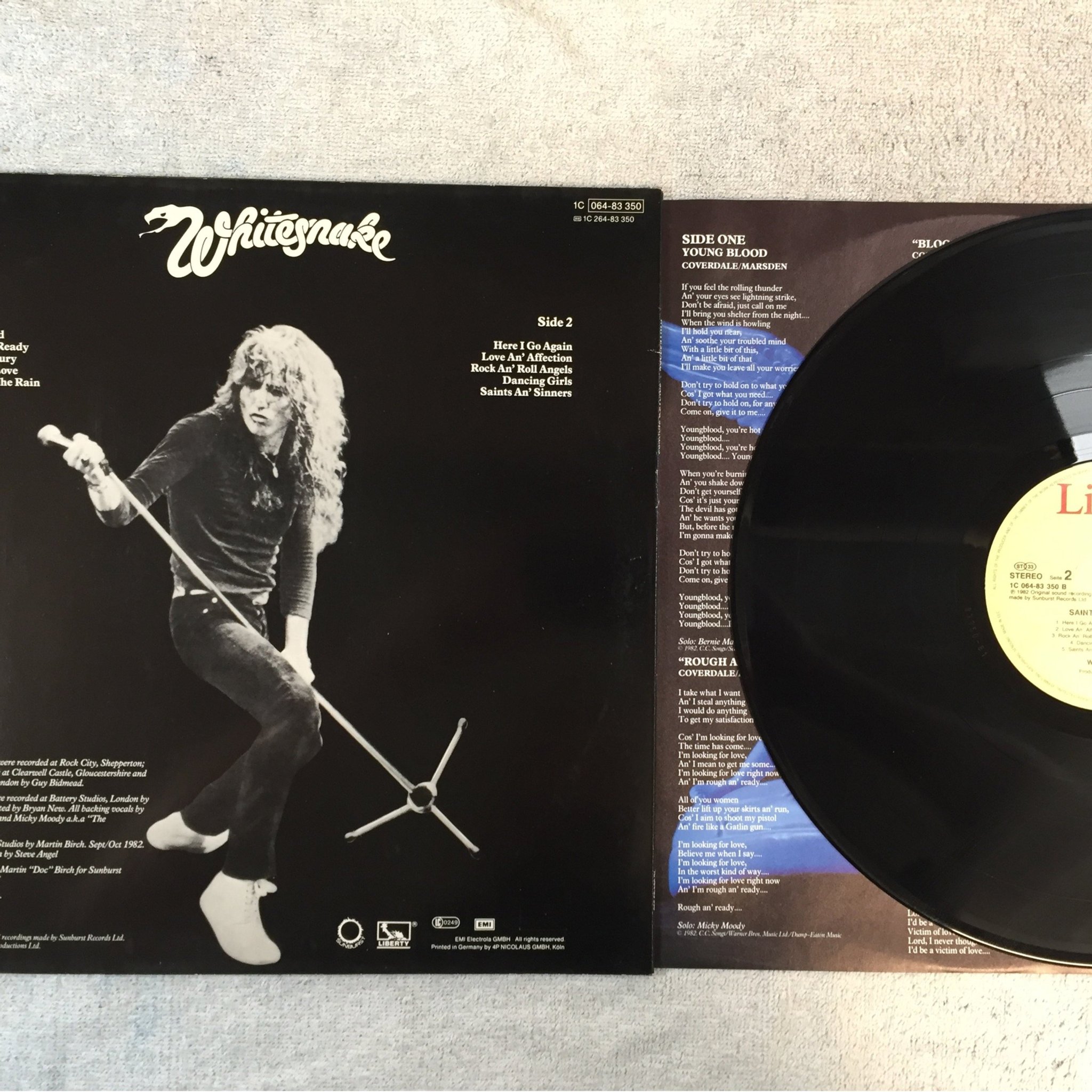 Omslagsbild för skivan WHITESNAKE saints an' sinners LP -82 Hol LIBERTY 1C 064-83350
