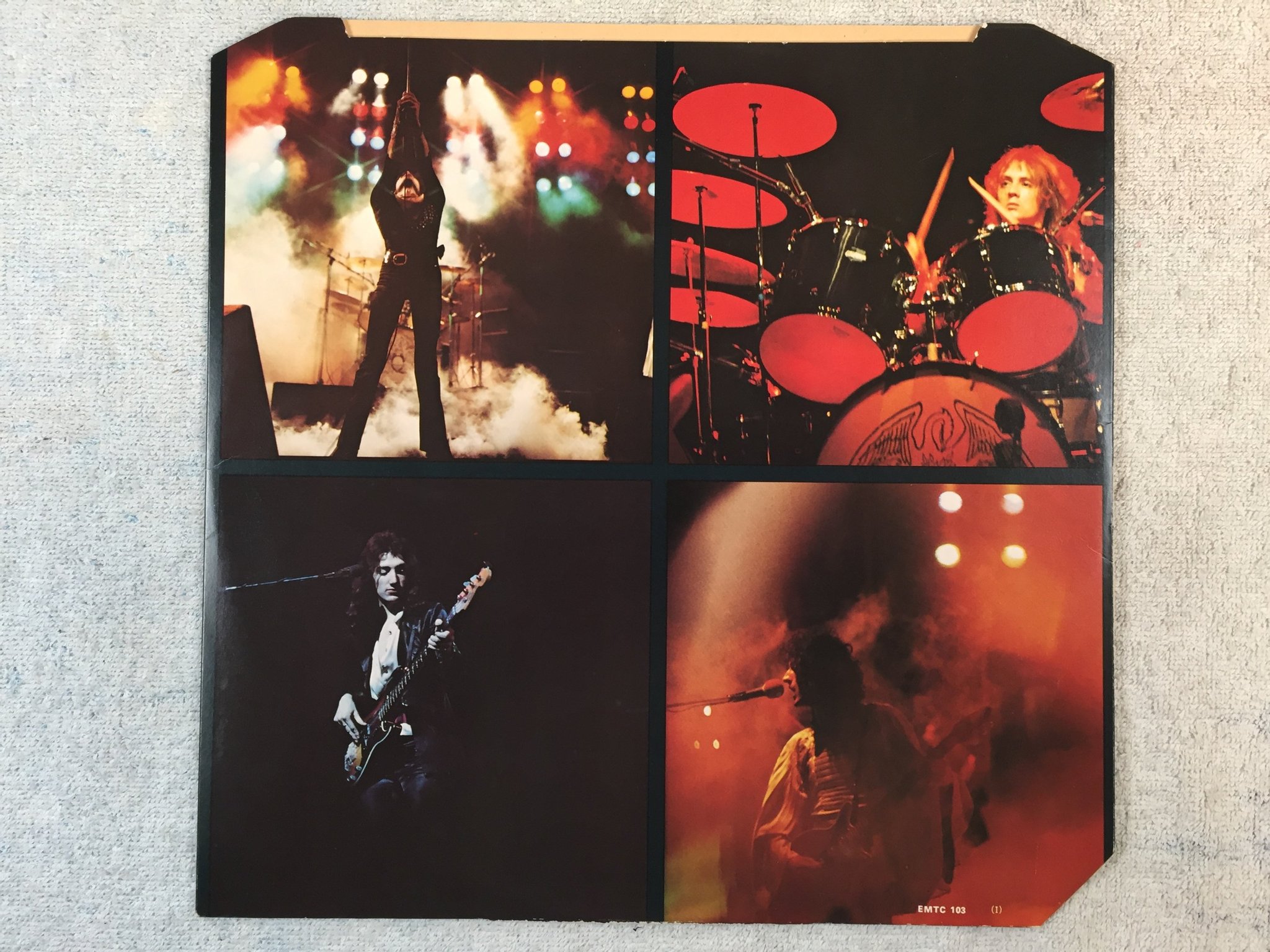 Omslagsbild för skivan QUEEN a night at the opera LP -75 UK EMI EMTC 103