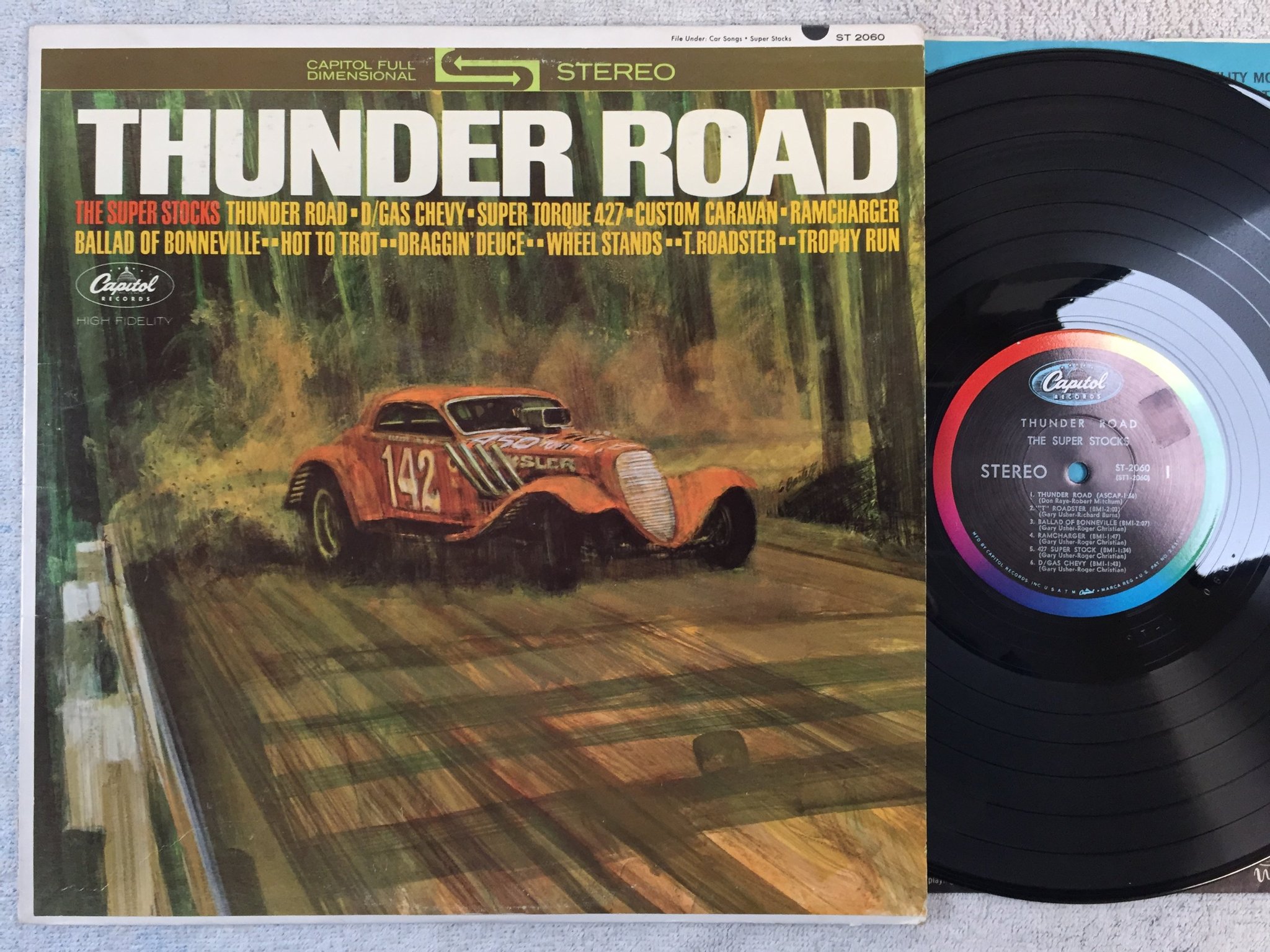 Omslagsbild för skivan THE SUPER STOCKS thunder road LP -64 US CAPITOL ST 2060 surf rock