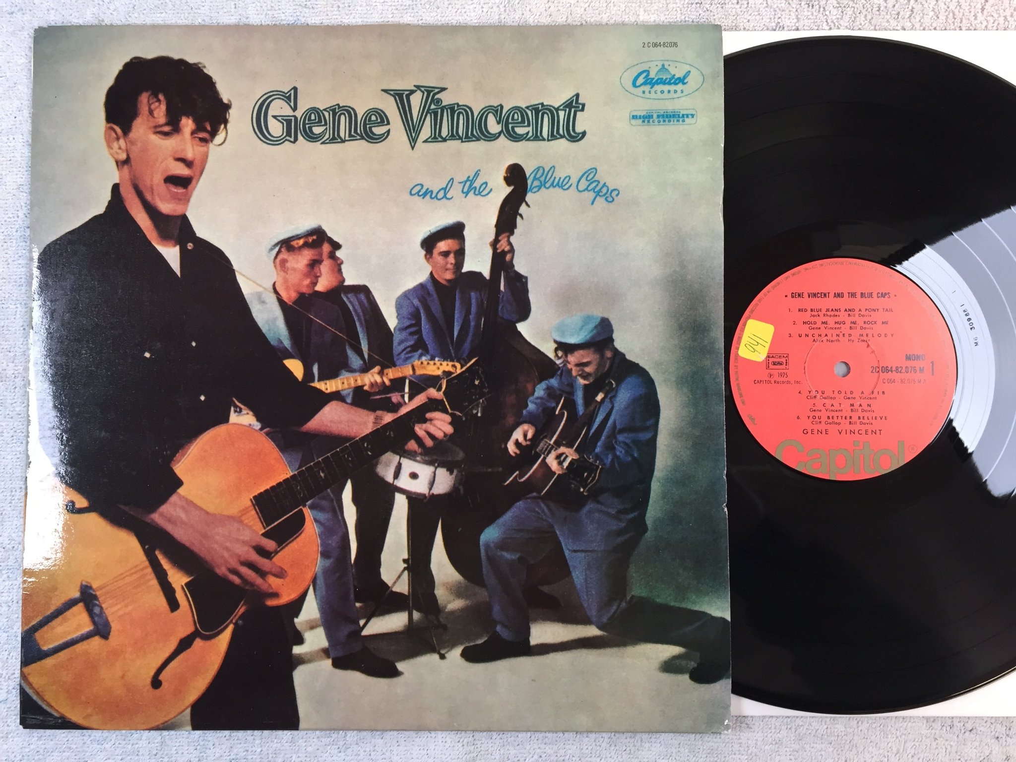 Omslagsbild för skivan GENE VINCENT & THE BLUE CAPS LP -75 Fra CAPITOL 2C 064 82076 M
