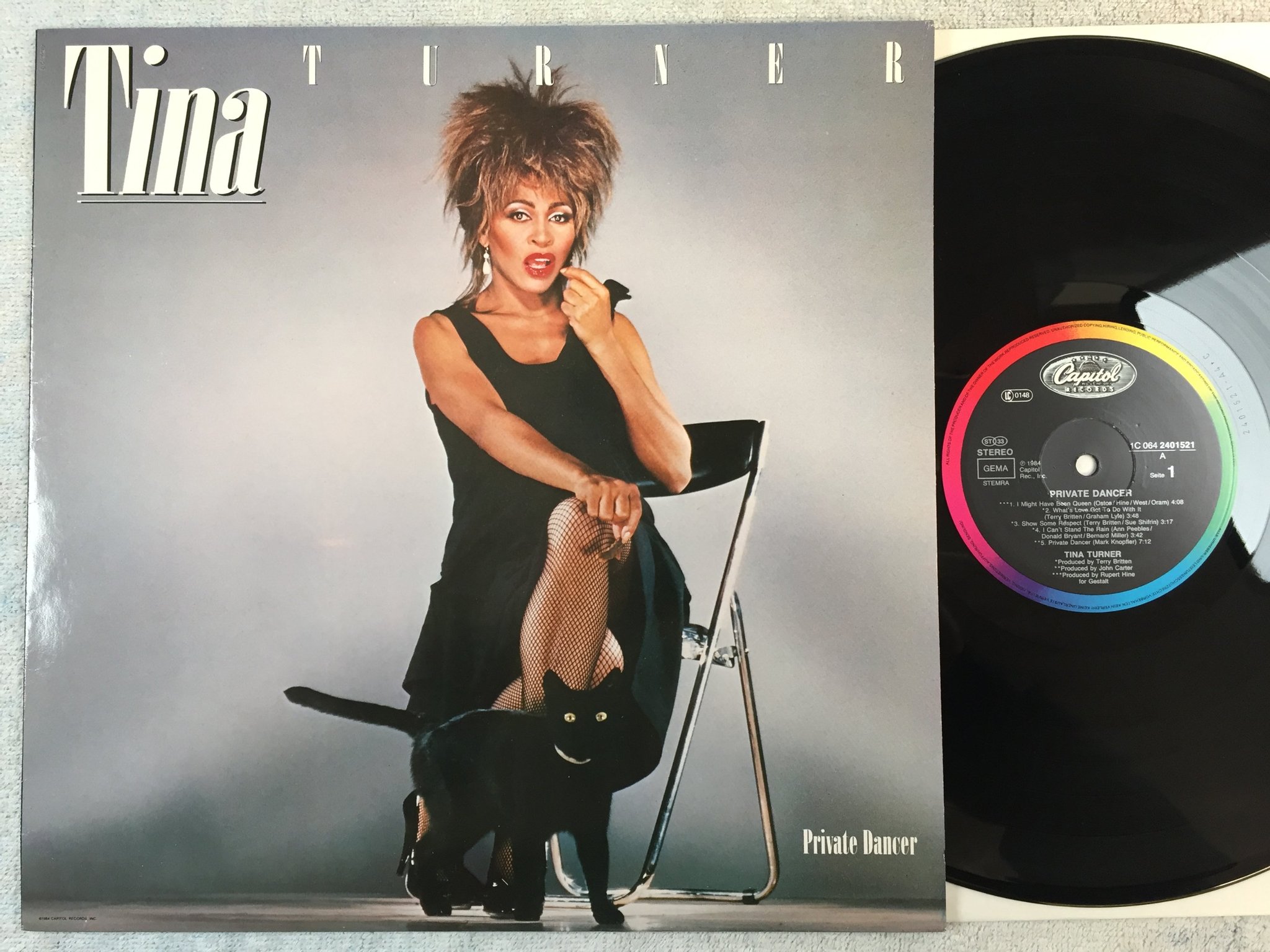 Omslagsbild för skivan TINA TURNER private dancer LP -84 Ger CAPITOL 1C 064 2401521