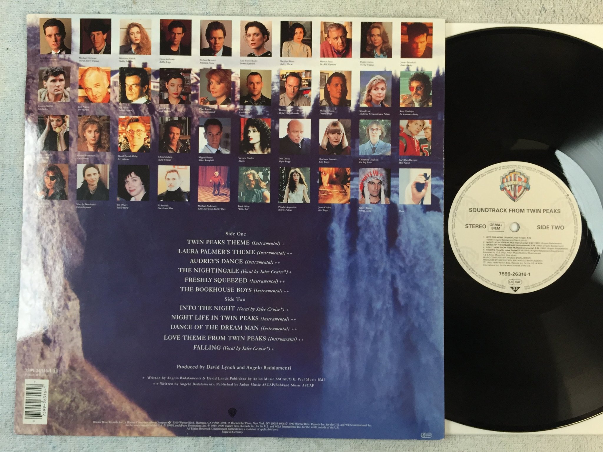 Omslagsbild för skivan DAVID LYNCH / Angelo Badalamenti TWIN PEAKS LP -90 WARNER 7599-26316-1