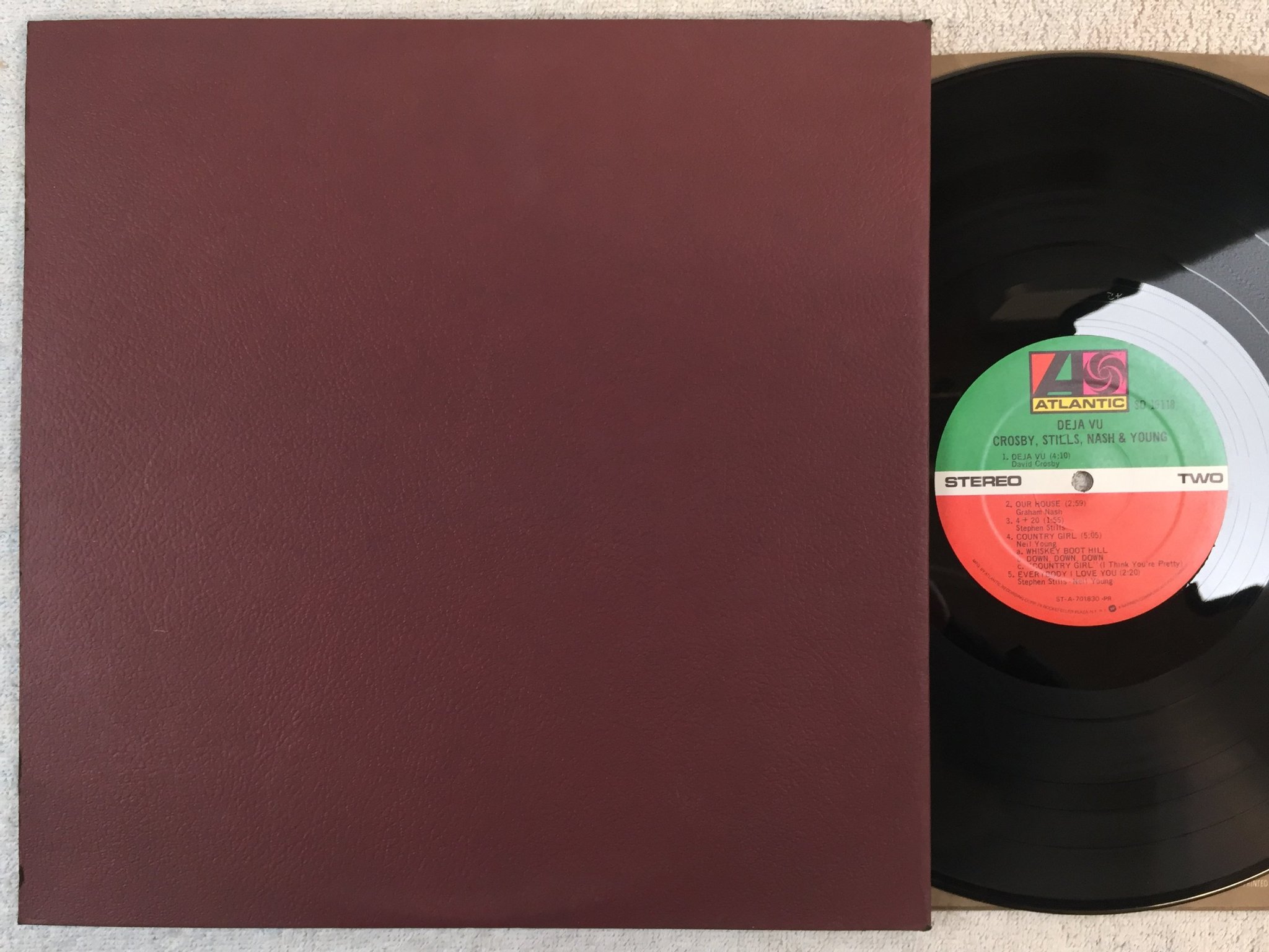 Omslagsbild för skivan CROSBY STILLS MASH & YOUNG deja vu LP -70 US ATLANTIC SD 19118