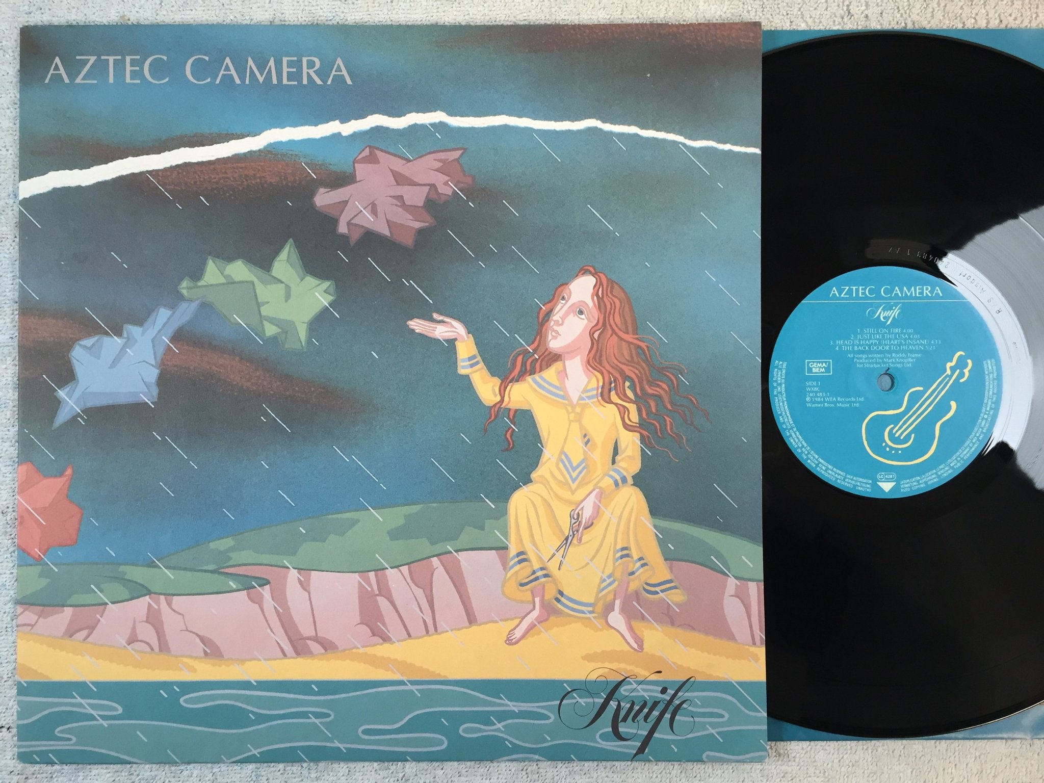 Omslagsbild för skivan AZTEC CAMERA knife LP -84 Ger WEA WX8C 240483-1