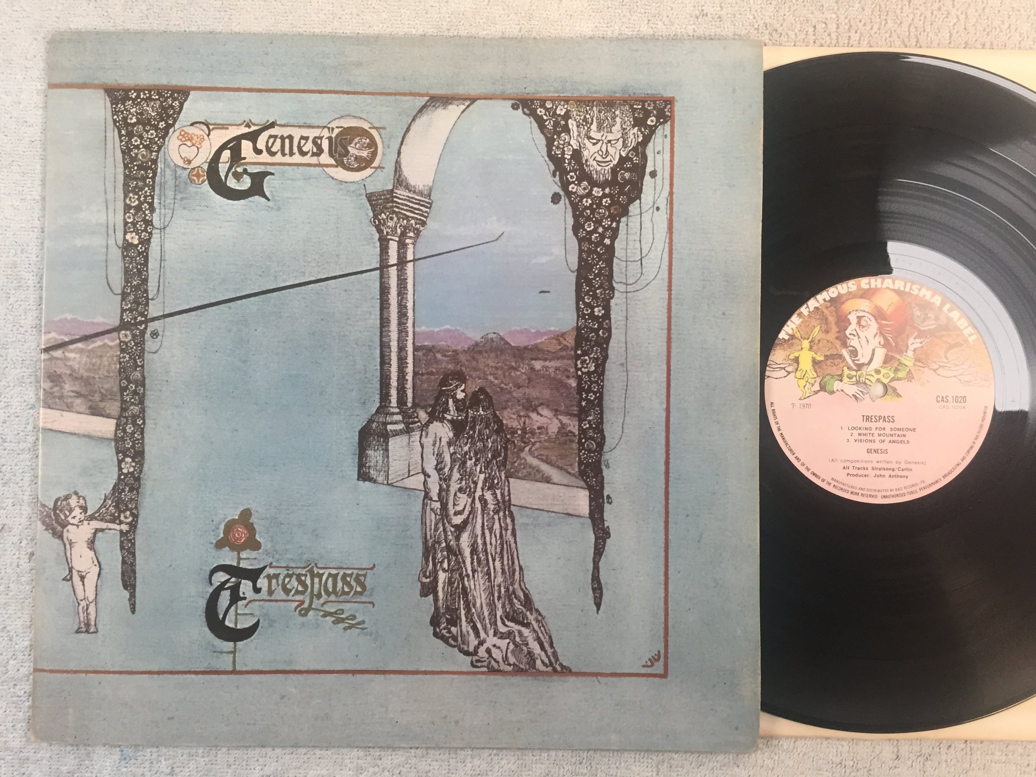 Omslagsbild för skivan GENESIS trespass LP re CHRYSALIS CAS 1020