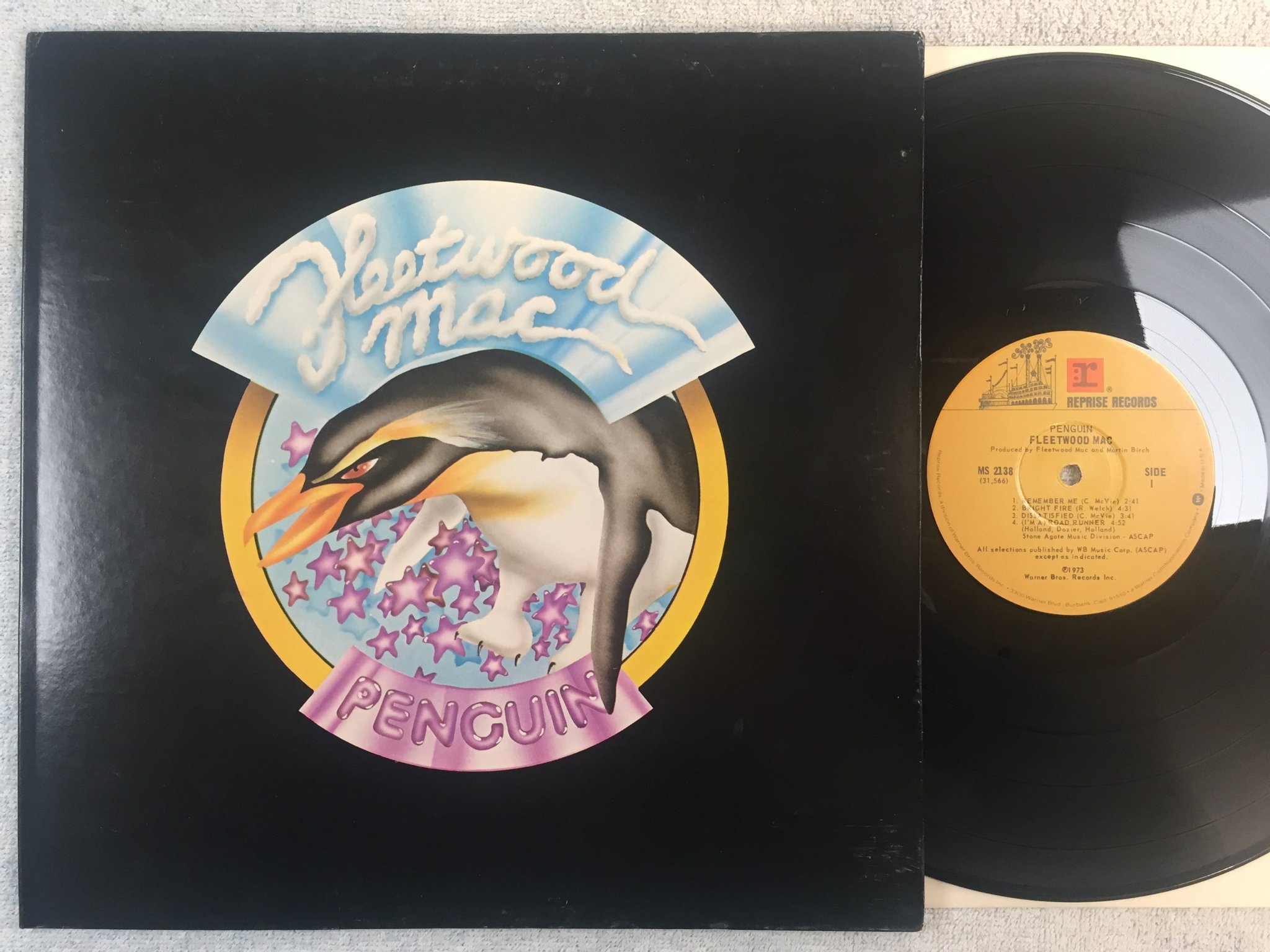 Omslagsbild för skivan FLEETWOOD MAC penguin LP -73 US REPRISE MS 2138