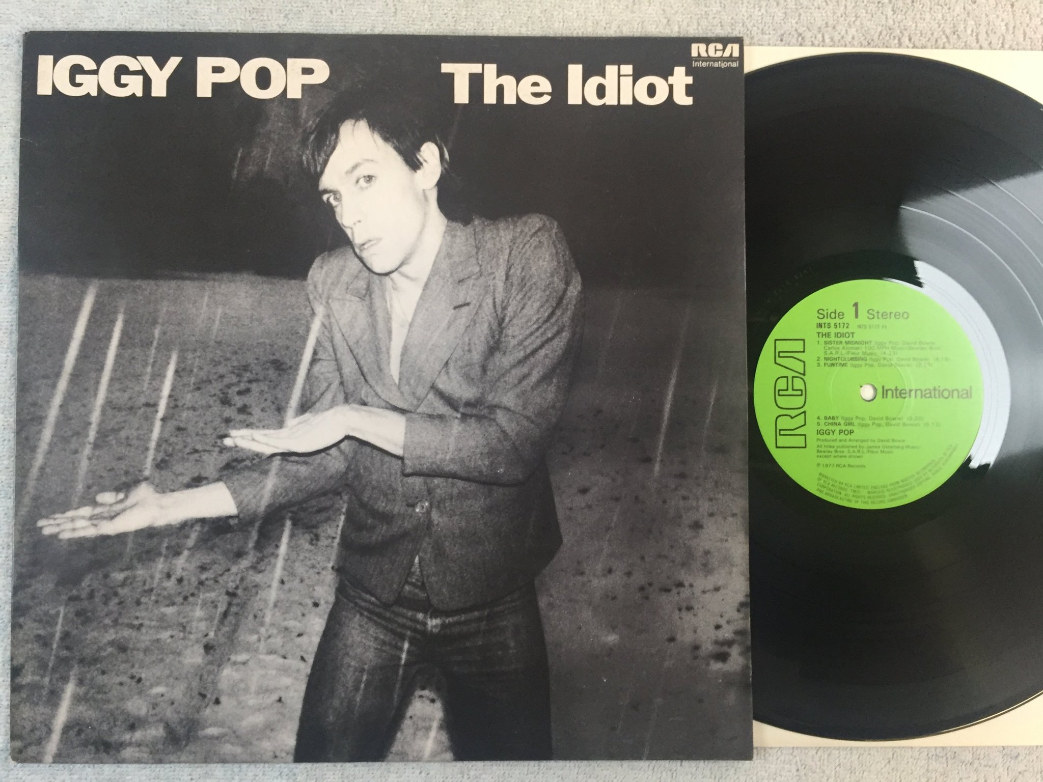 Omslagsbild för skivan IGGY POP the idiot LP UK RCA INTERNATIONAL INTS 5172