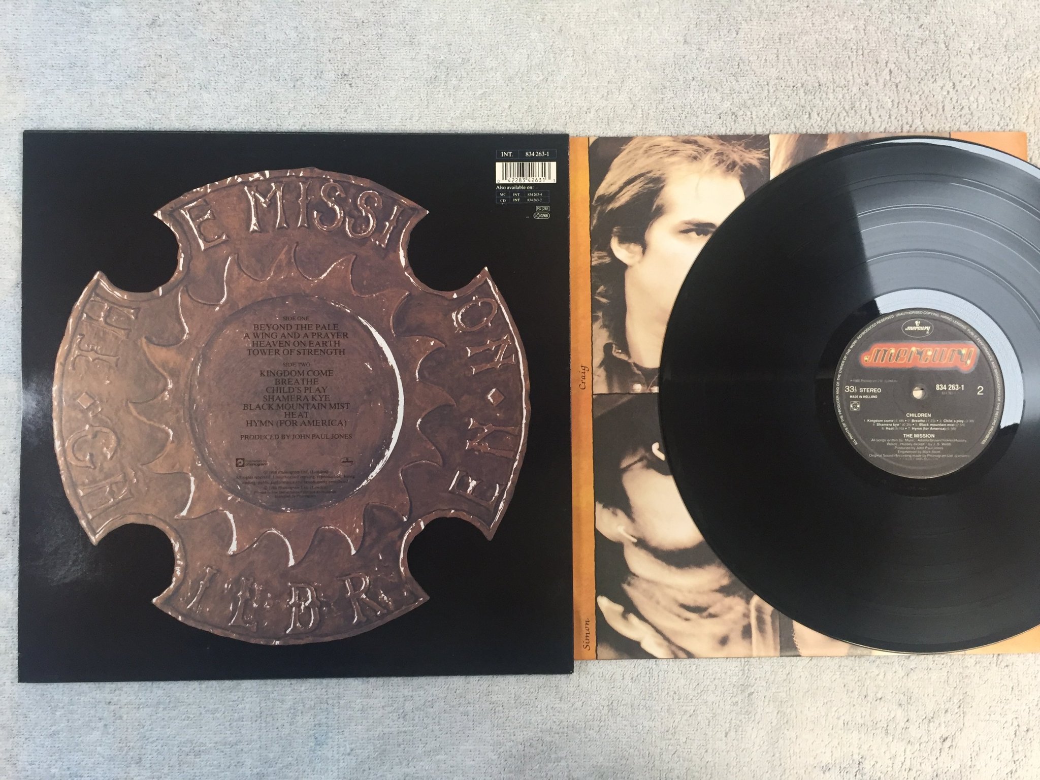 Omslagsbild för skivan THE MISSION children LP -88 Hol MERCURY 834 263-1