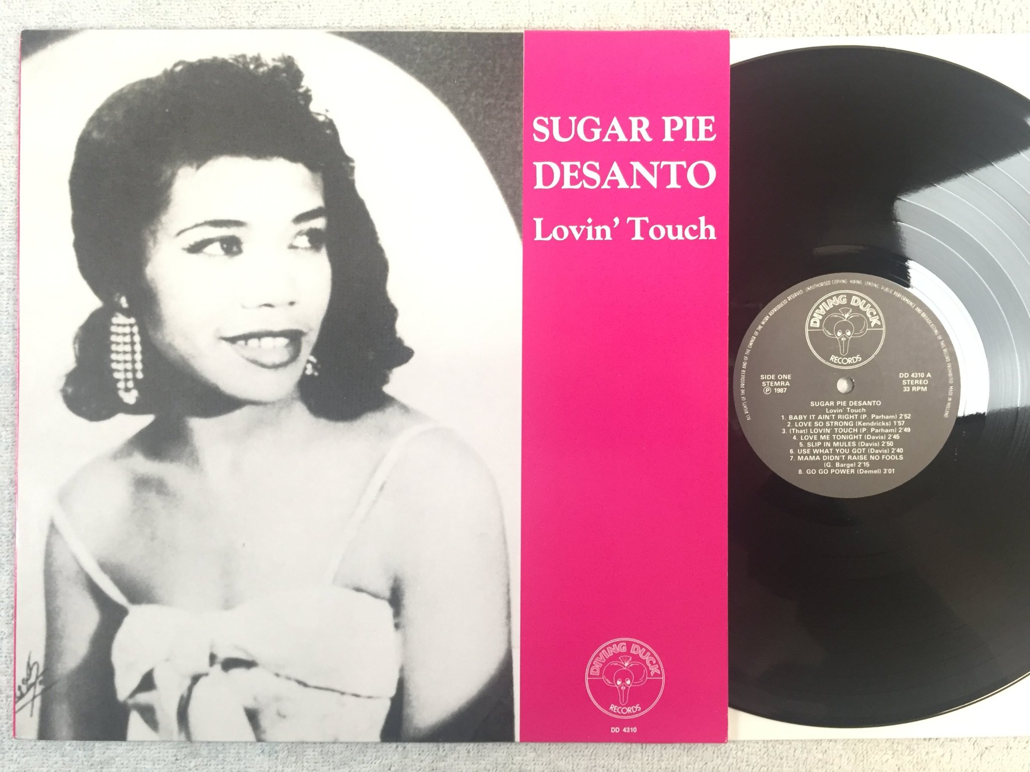 Omslagsbild för skivan SUGAR PIE DESANTO lovin' touch LP -87 Hol DIVING DUCK DD 4310 RnB