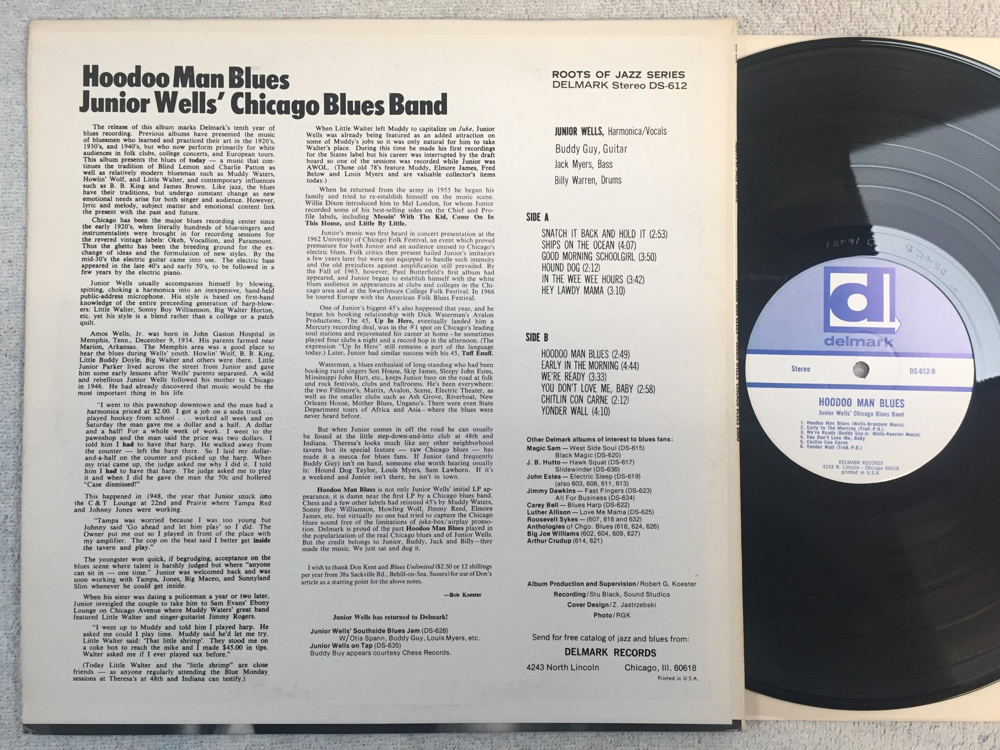 Omslagsbild för skivan JUNIOR WELLS CHICAGO BLUES BAND hoodoo man blues LP US re DELMARK DS-612