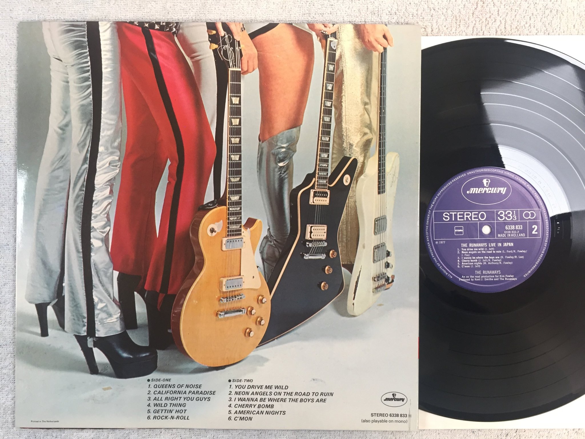 Omslagsbild för skivan RUNAWAYS live in Japan LP -77 Hol  MERCURY 6338833