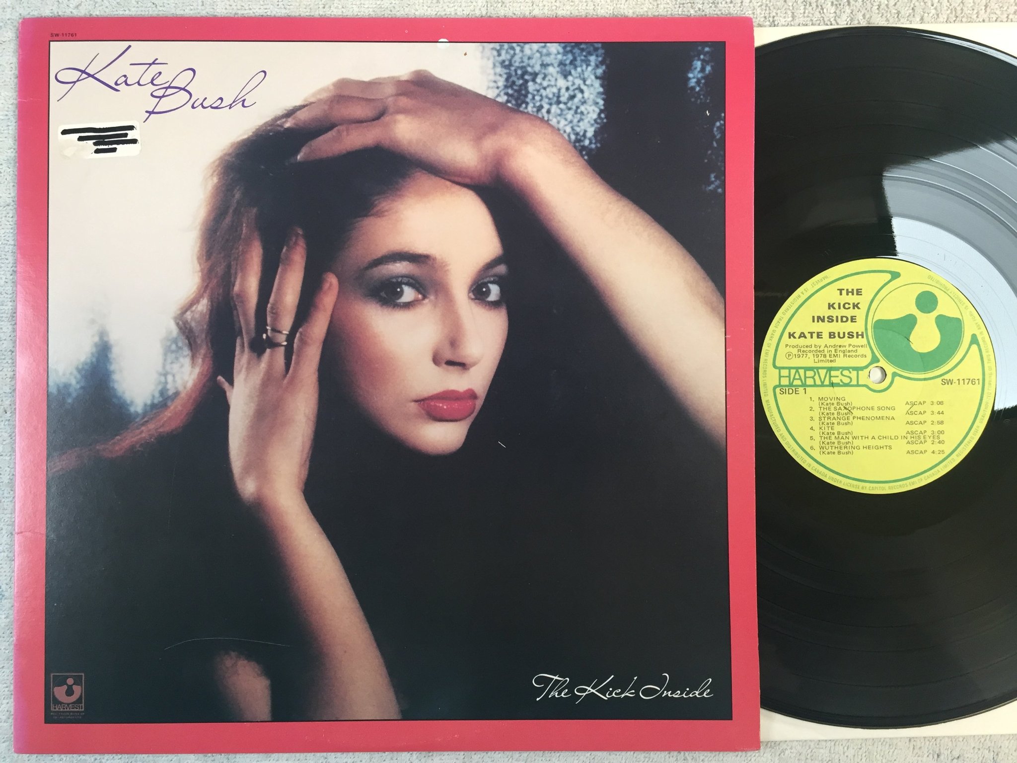 Omslagsbild för skivan KATE BUSH the kick inside LP -78 Can HARVEST SW-11761