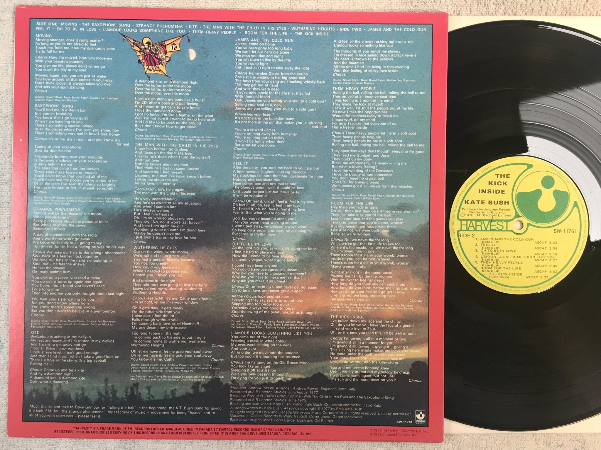 Omslagsbild för skivan KATE BUSH the kick inside LP -78 Can HARVEST SW-11761
