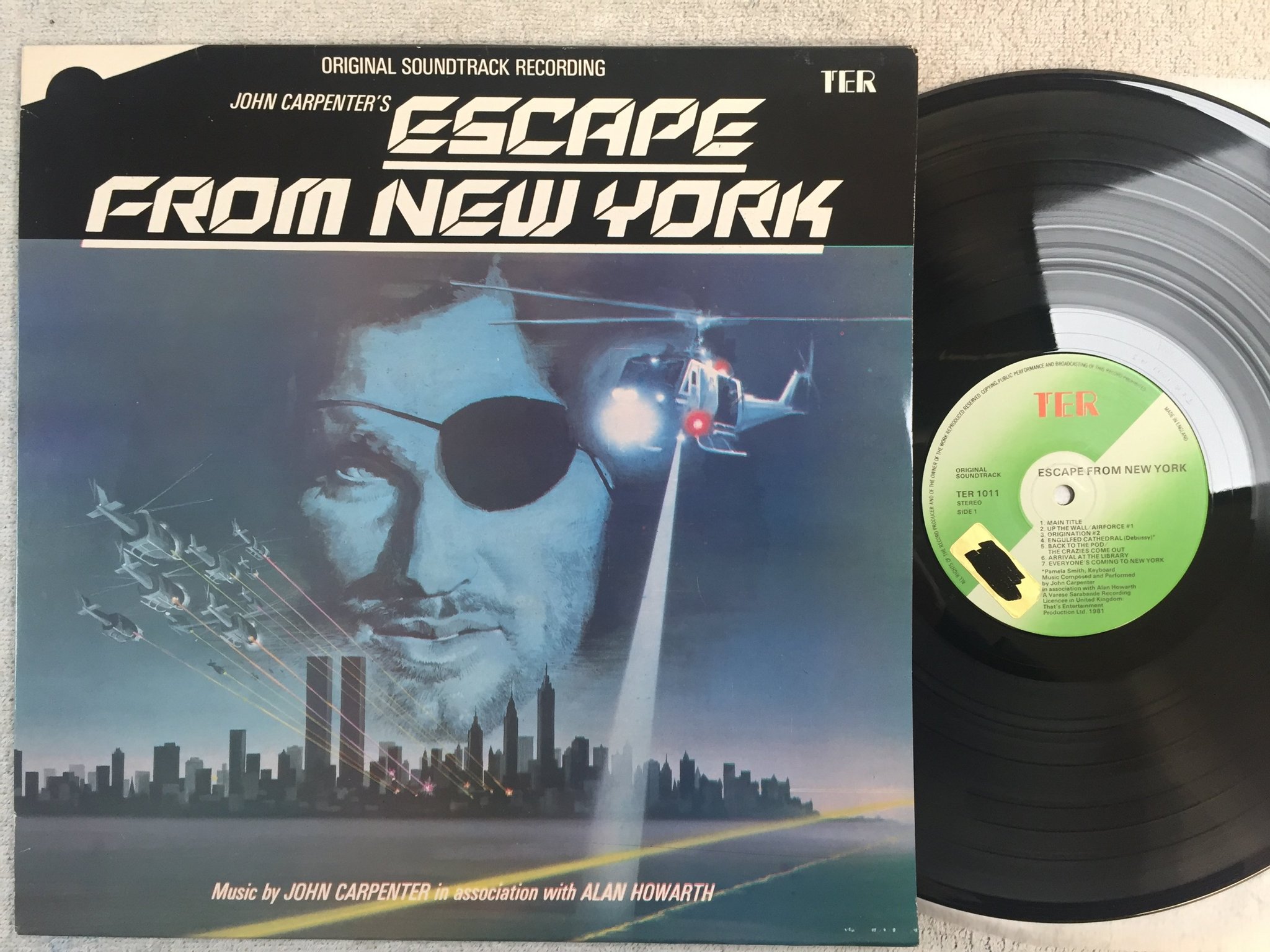 Omslagsbild för skivan ESCAPE FROM NEW YORK LP -81 UK TER 1011 soundtrack